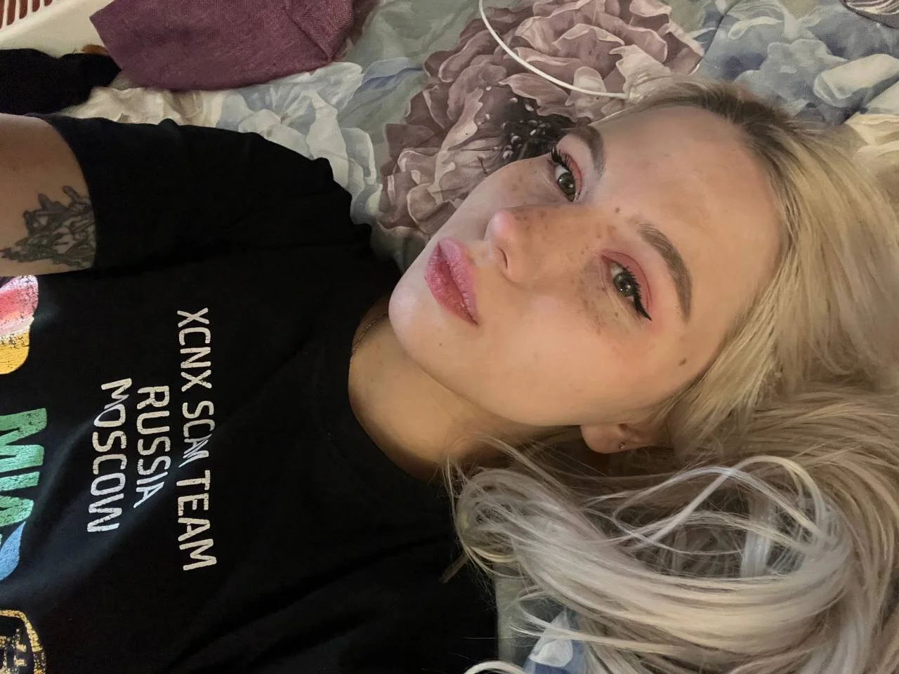 XXX Porn Photo of Nude SimonaKaroly 6