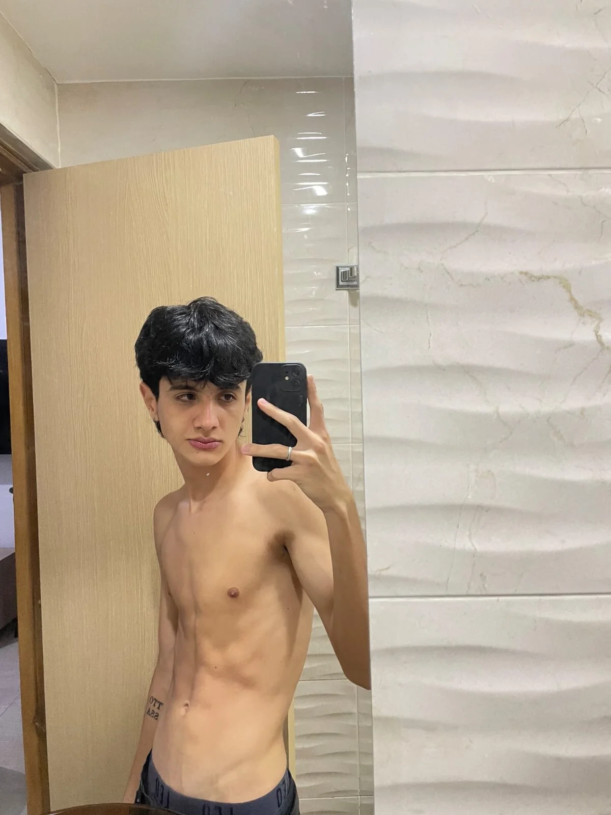 XXX Porn Photo of Nude Nico_split 3