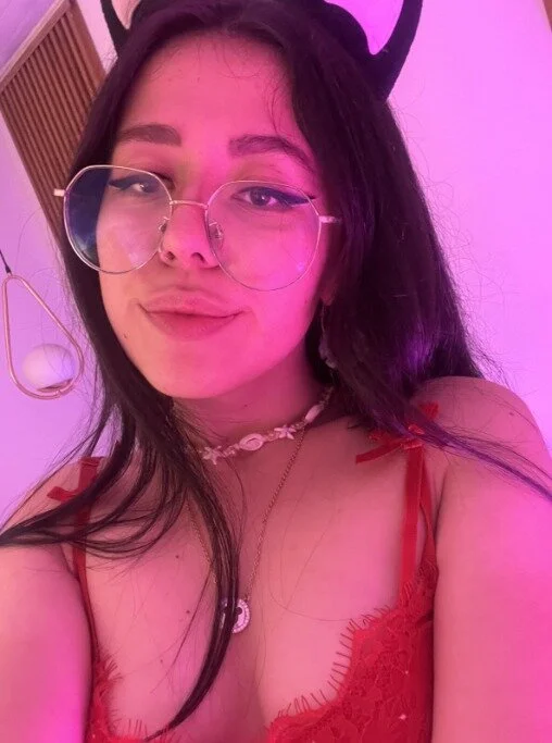 XXX Porn Photo of Nude sweettvera 2