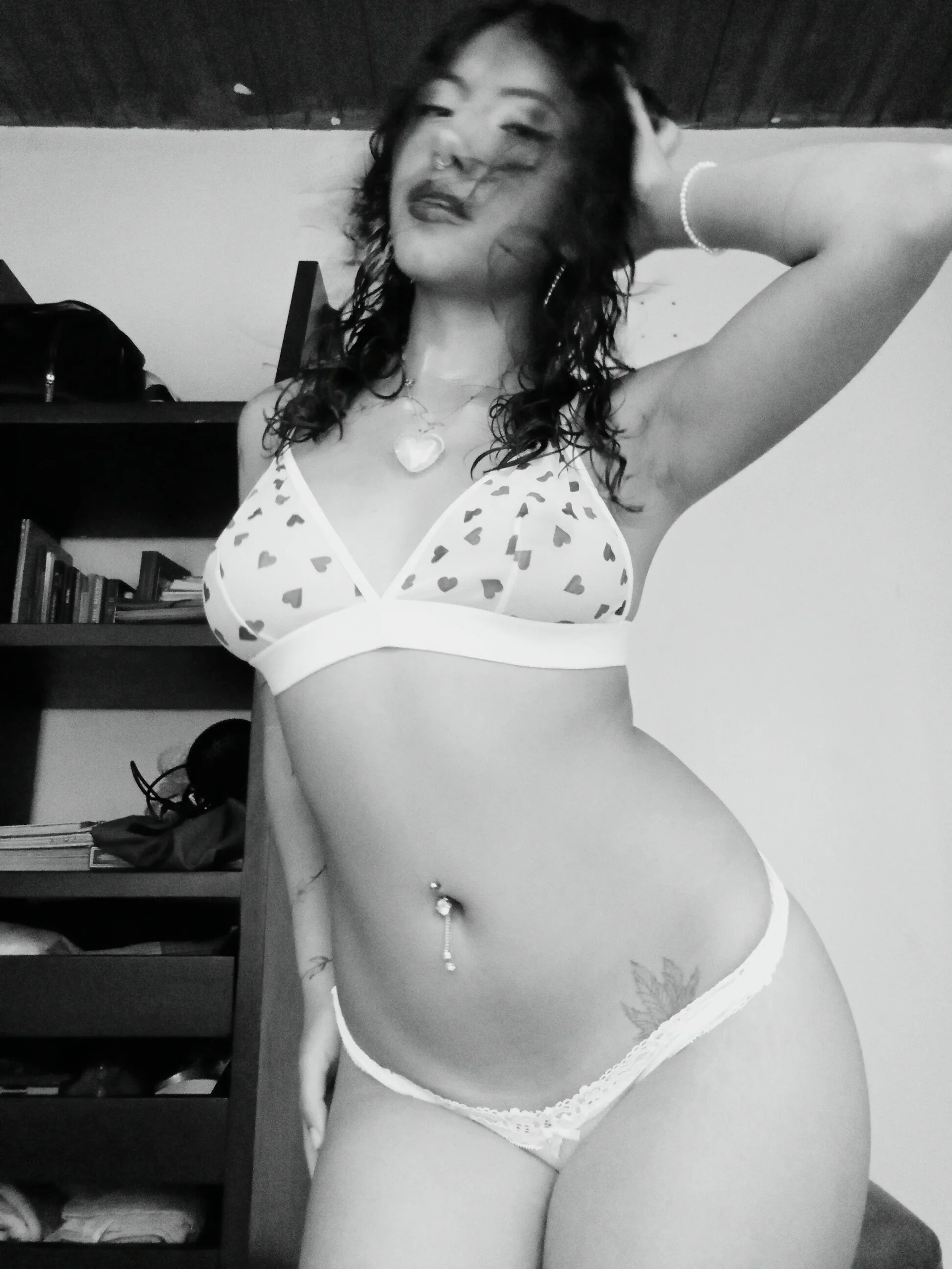 XXX Porn Photo of Nude zoe_ch_ 15