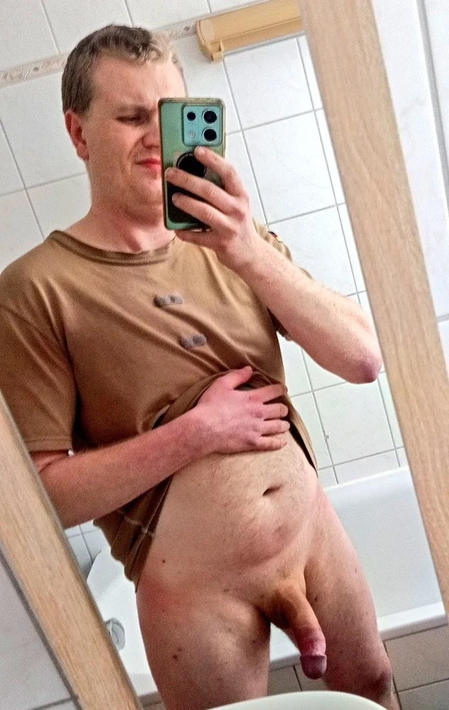 XXX Porn Photo of Nude FUCKFireBoy911 3