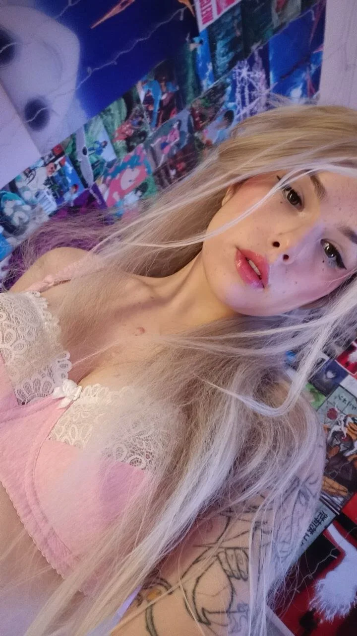 XXX Porn Photo of Nude AnnaQuiin 3