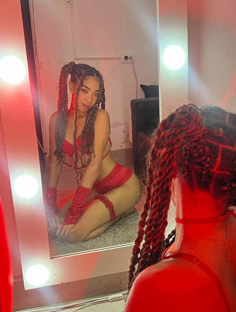 XXX Porn Photo of Nude dulce_brown01 1