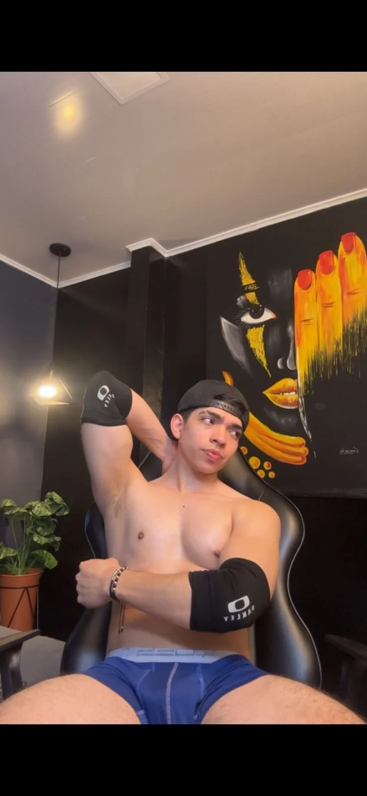 XXX Porn Photo of Nude Julian_Mercier 5