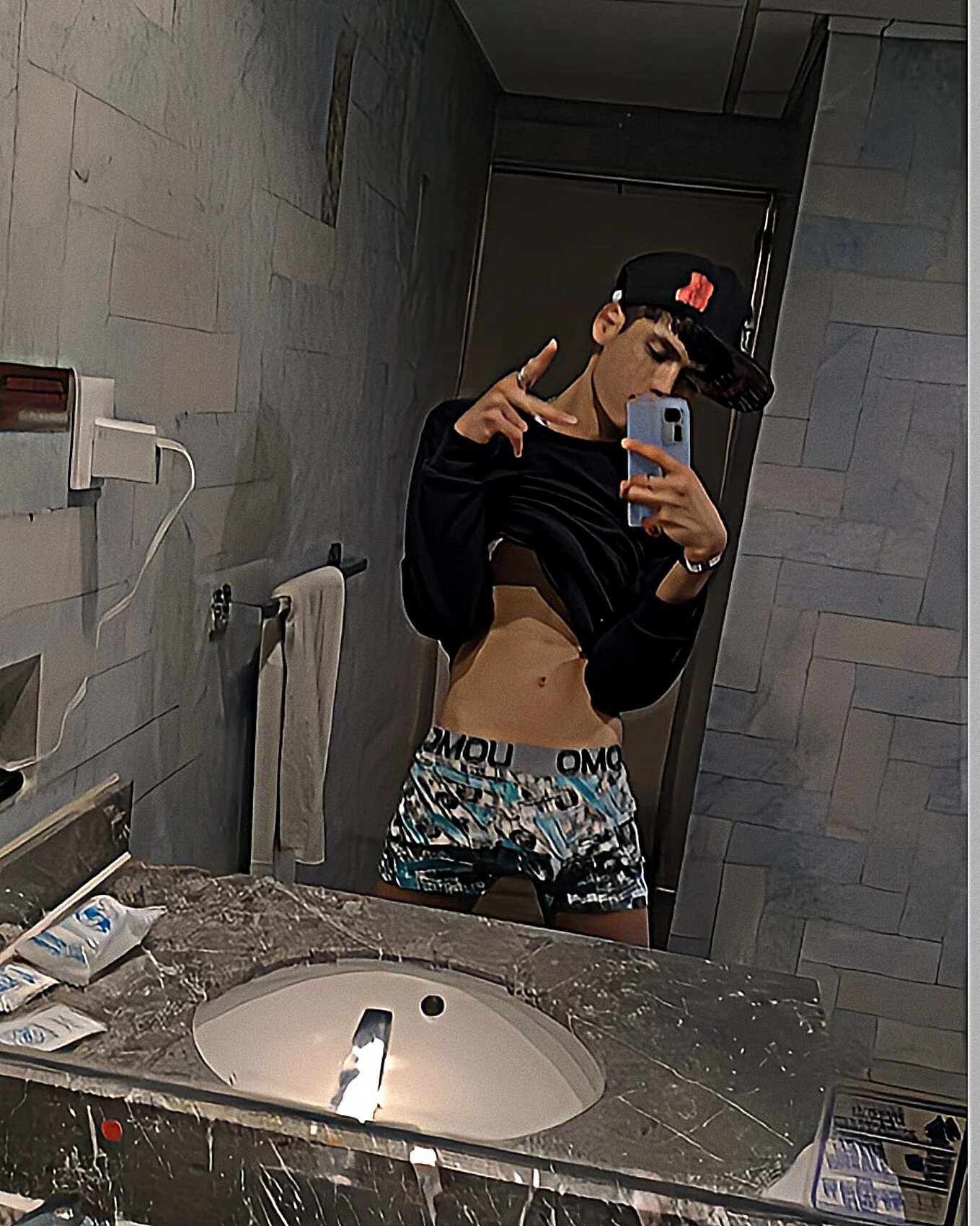 XXX Porn Photo of Nude Giiotwink_XL 2