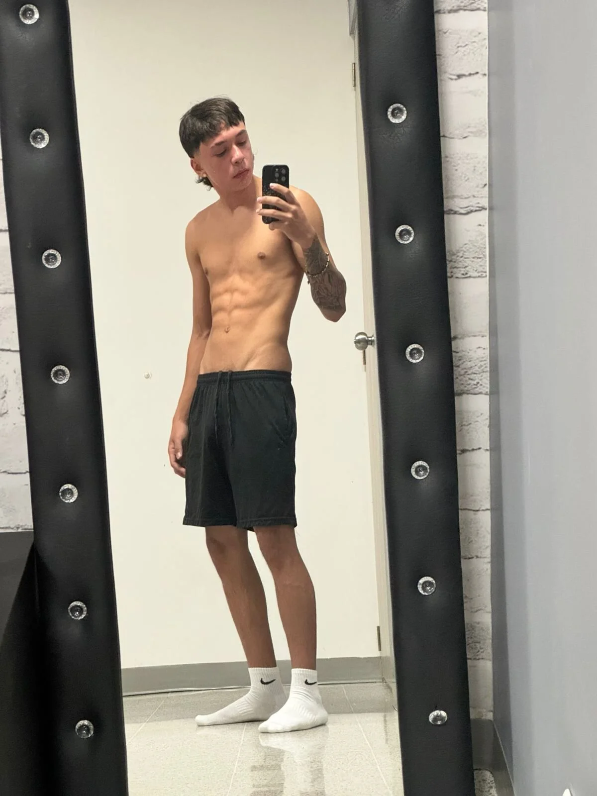XXX Porn Photo of Nude Rhaegal_hot 33