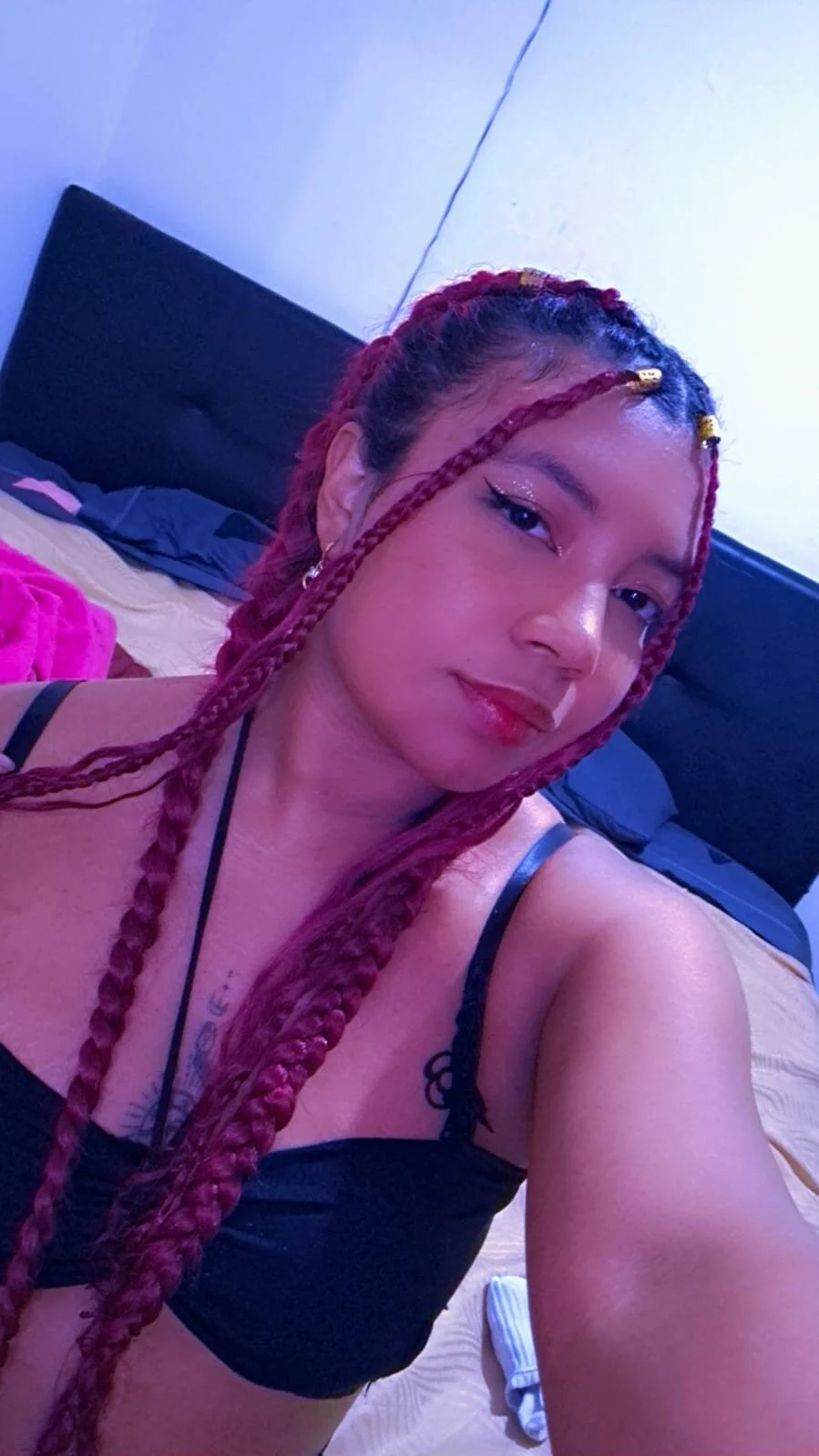 XXX Porn Photo of Nude ScarletDesiire_ 5