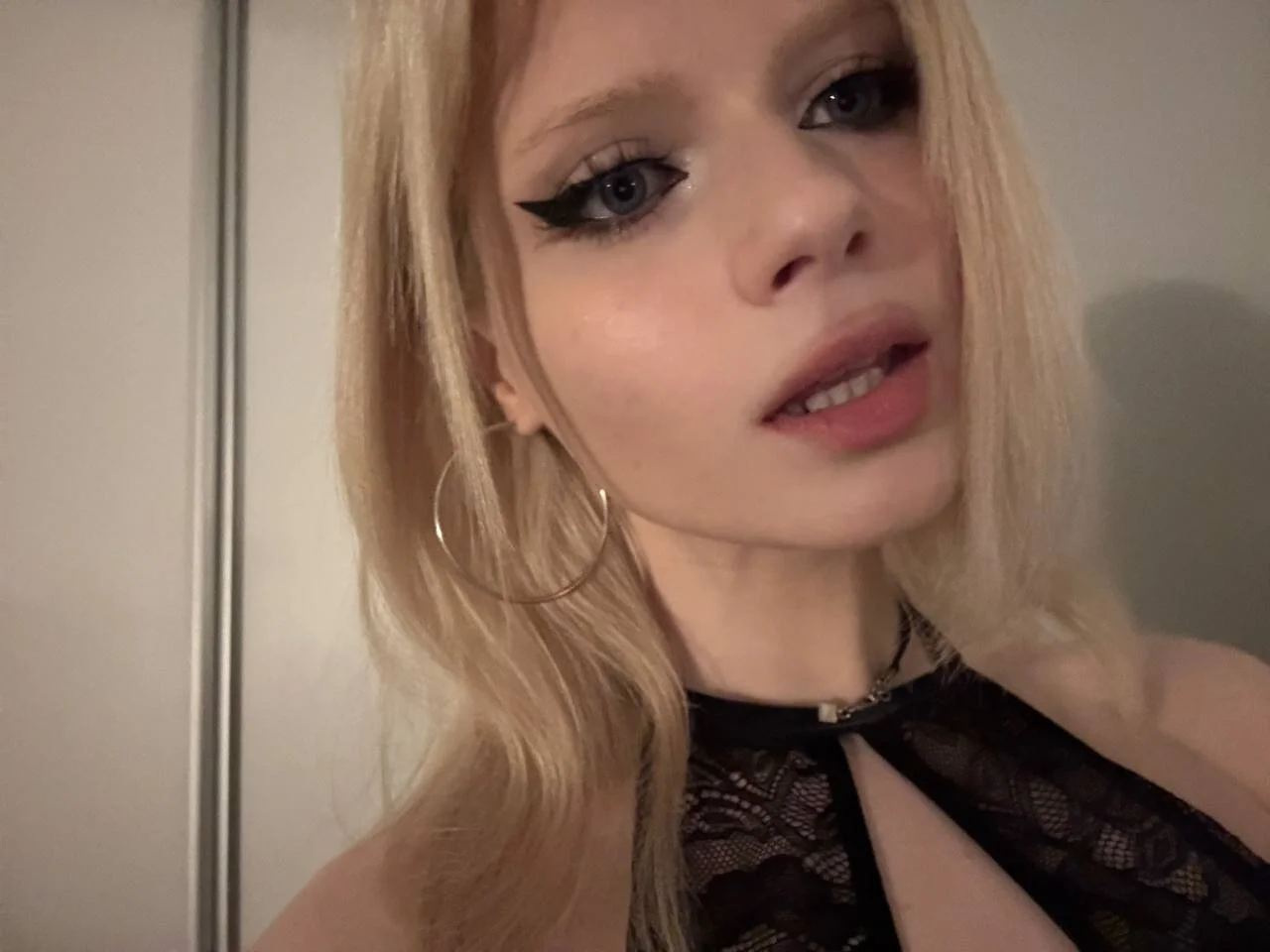 XXX Porn Photo of Nude bunnyirisluv 10