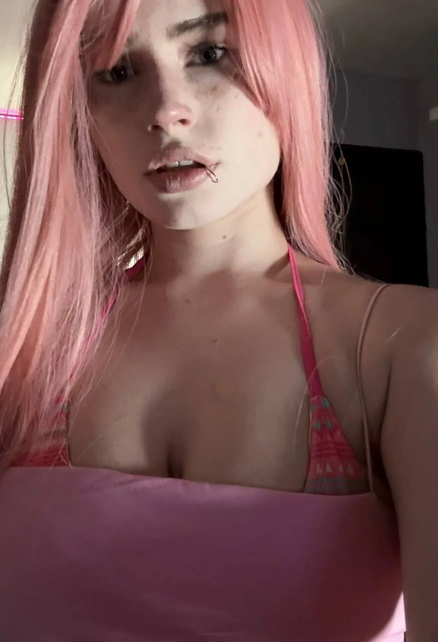 XXX Porn Photo of Nude PieraMarch 72