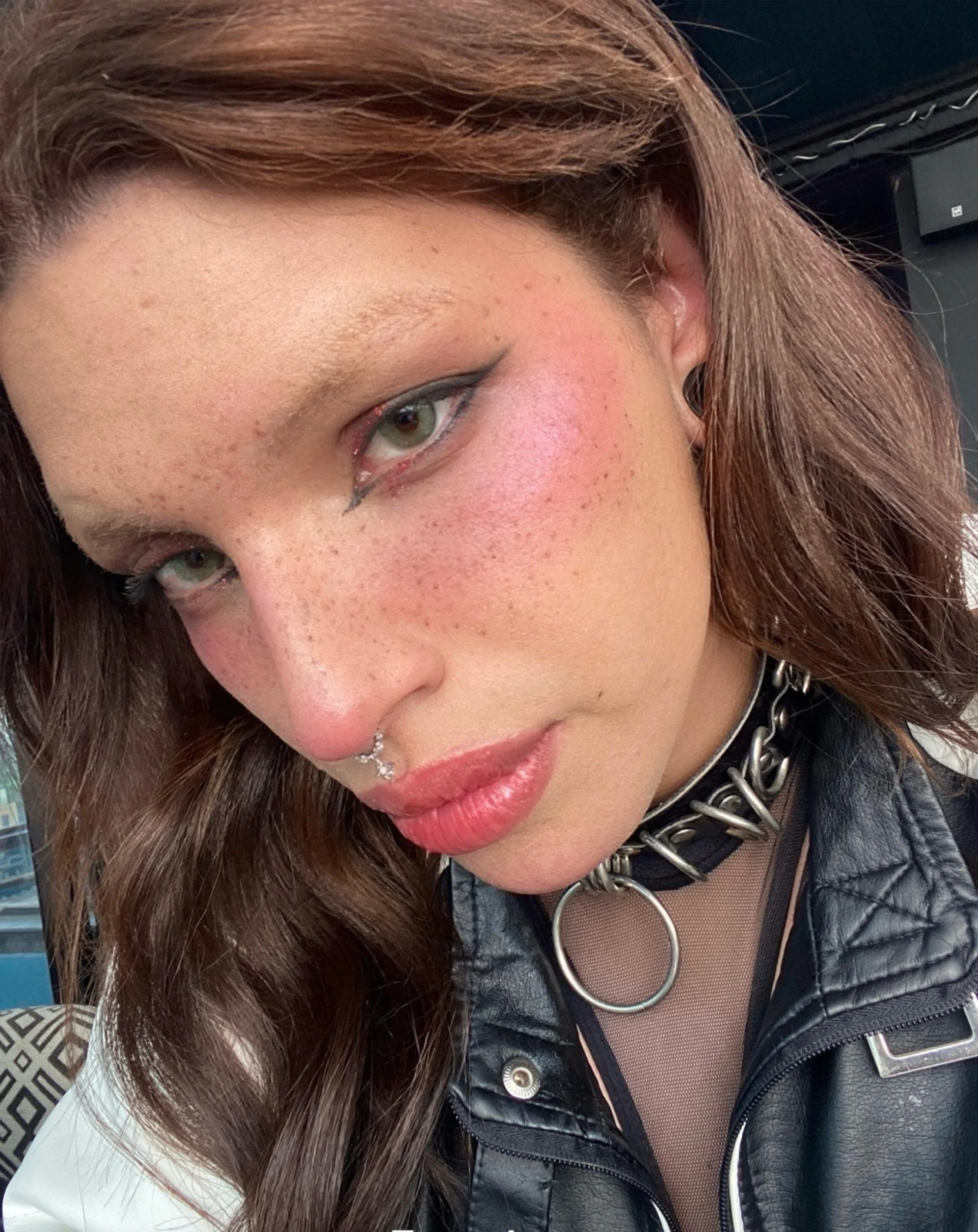 XXX Porn Photo of Nude Loona_s 2