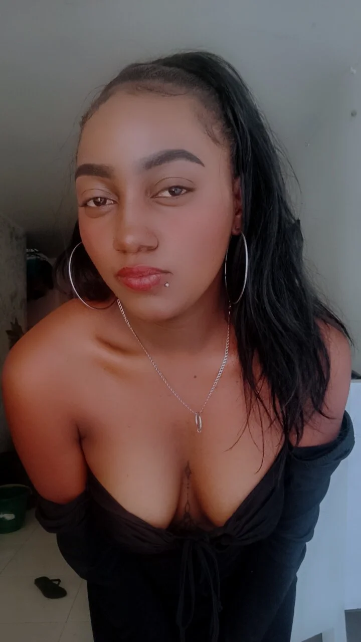 XXX Porn Photo of Nude Candy_love0 8