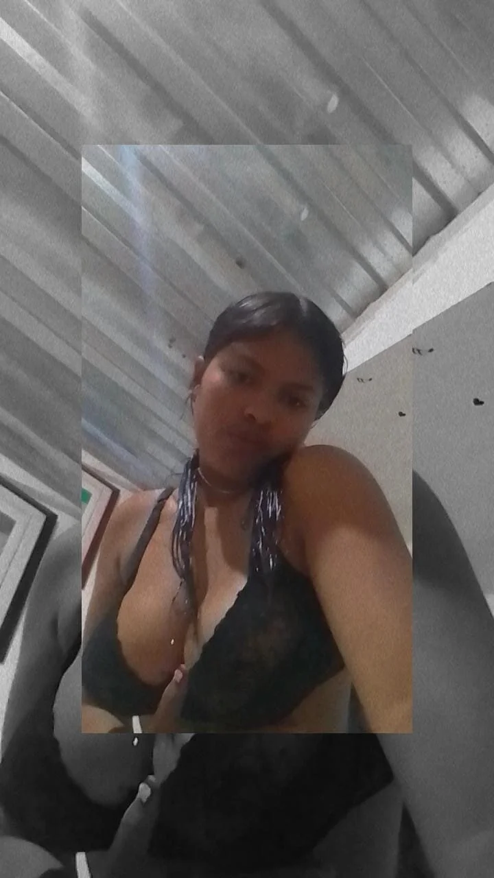 XXX Porn Photo of Nude EverwynSS 4