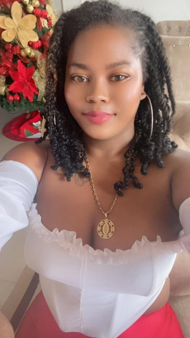 XXX Porn Photo of Nude LULU_ALANAA_ 17