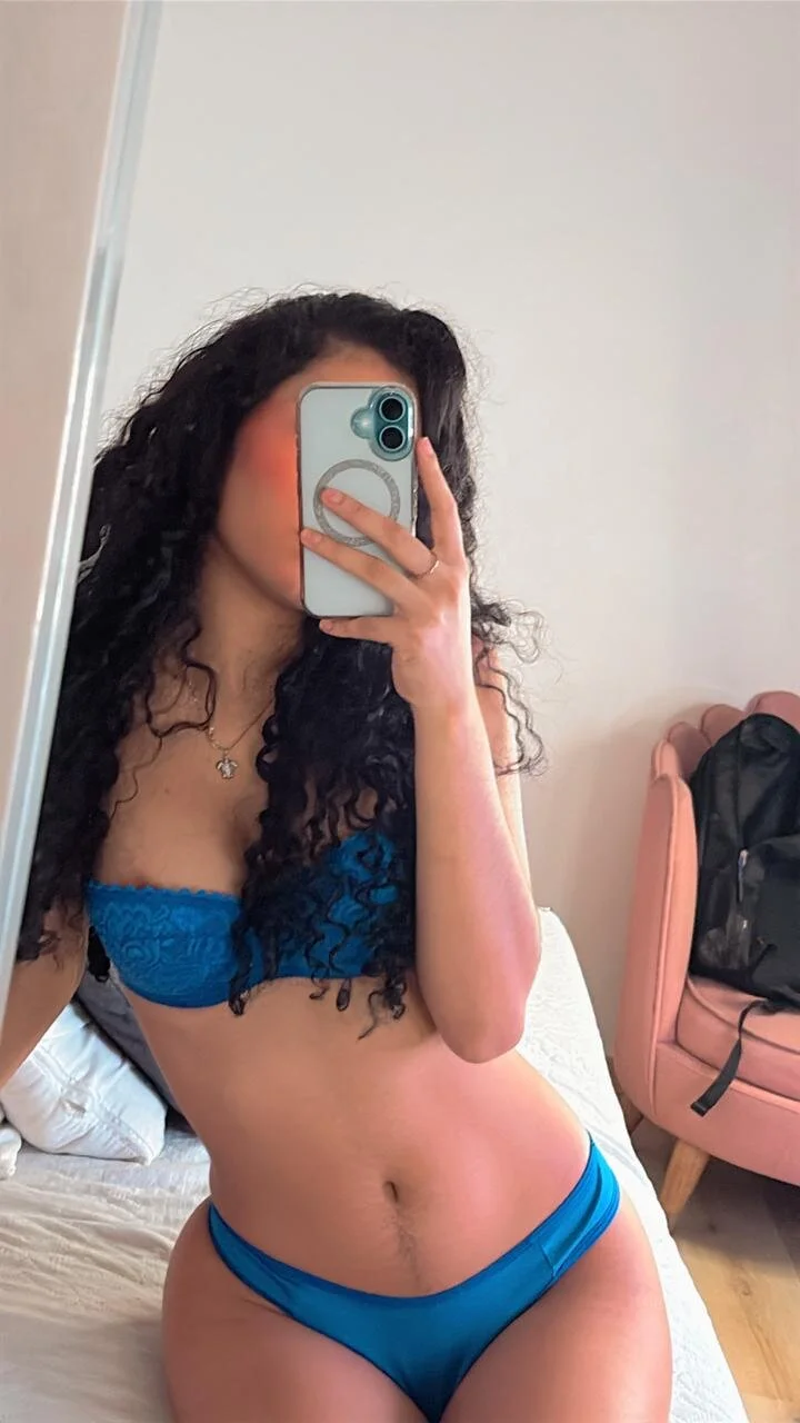 XXX Porn Photo of Nude emma_scott_7 9