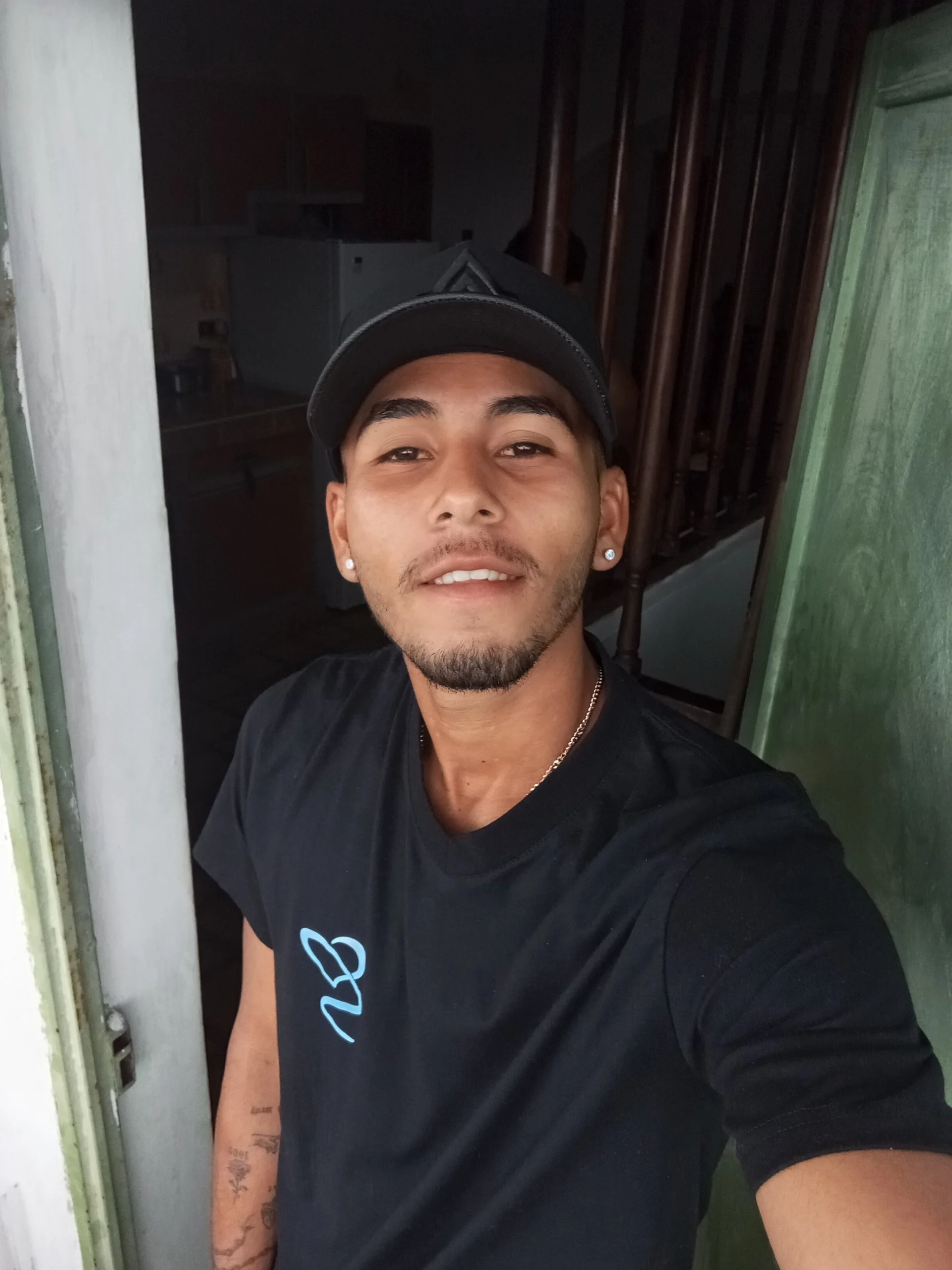 XXX Porn Photo of Nude Rodrisanchez_12 1
