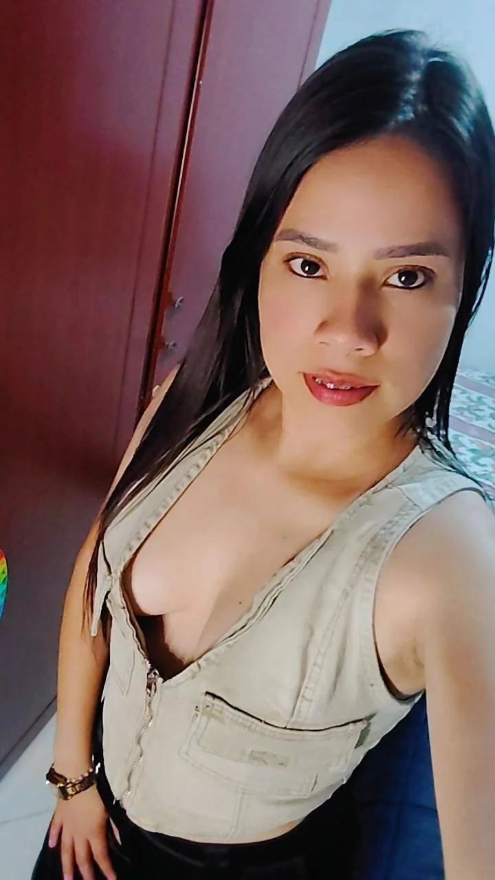 XXX Porn Photo of Nude Nicol_Alvarez1 1