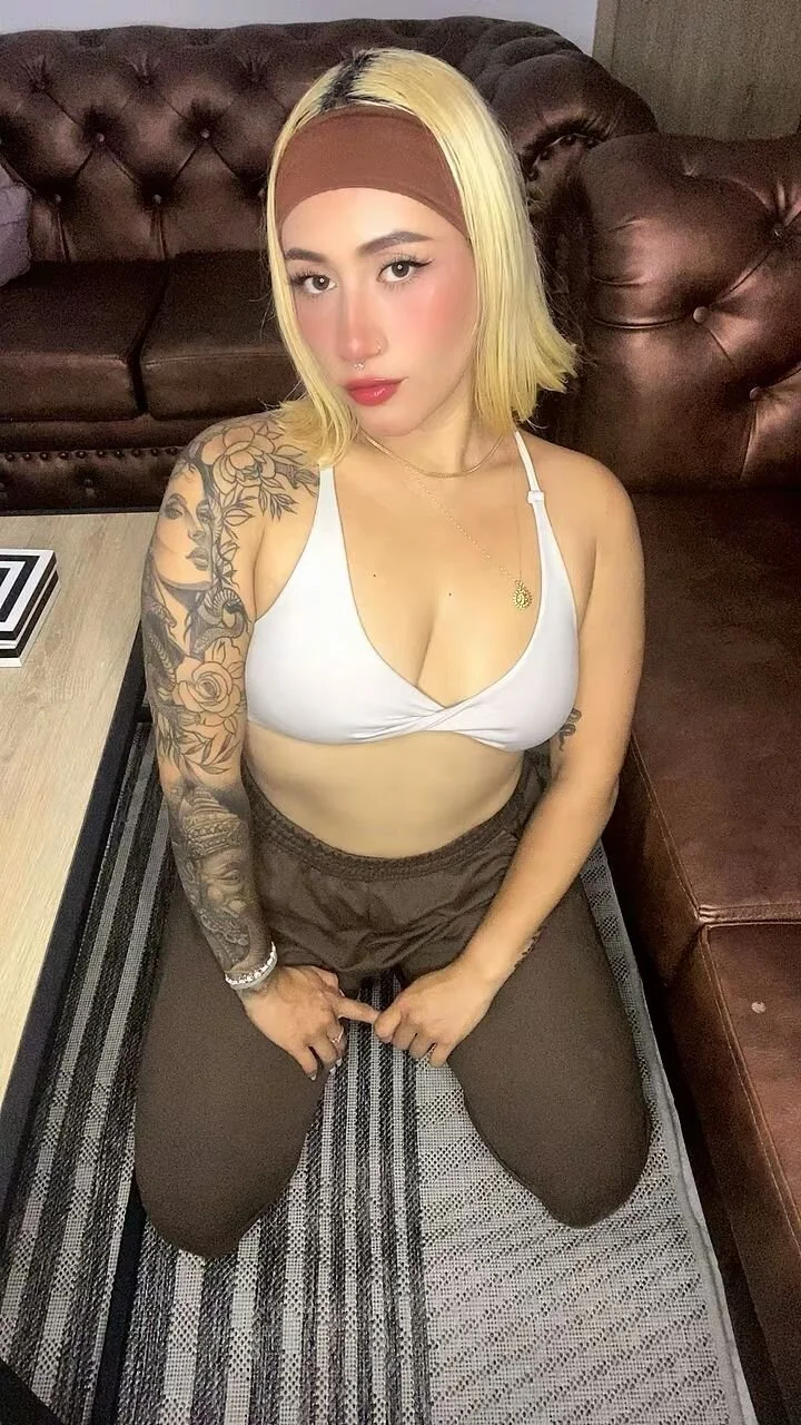 XXX Porn Photo of Nude Emily_robertss 163
