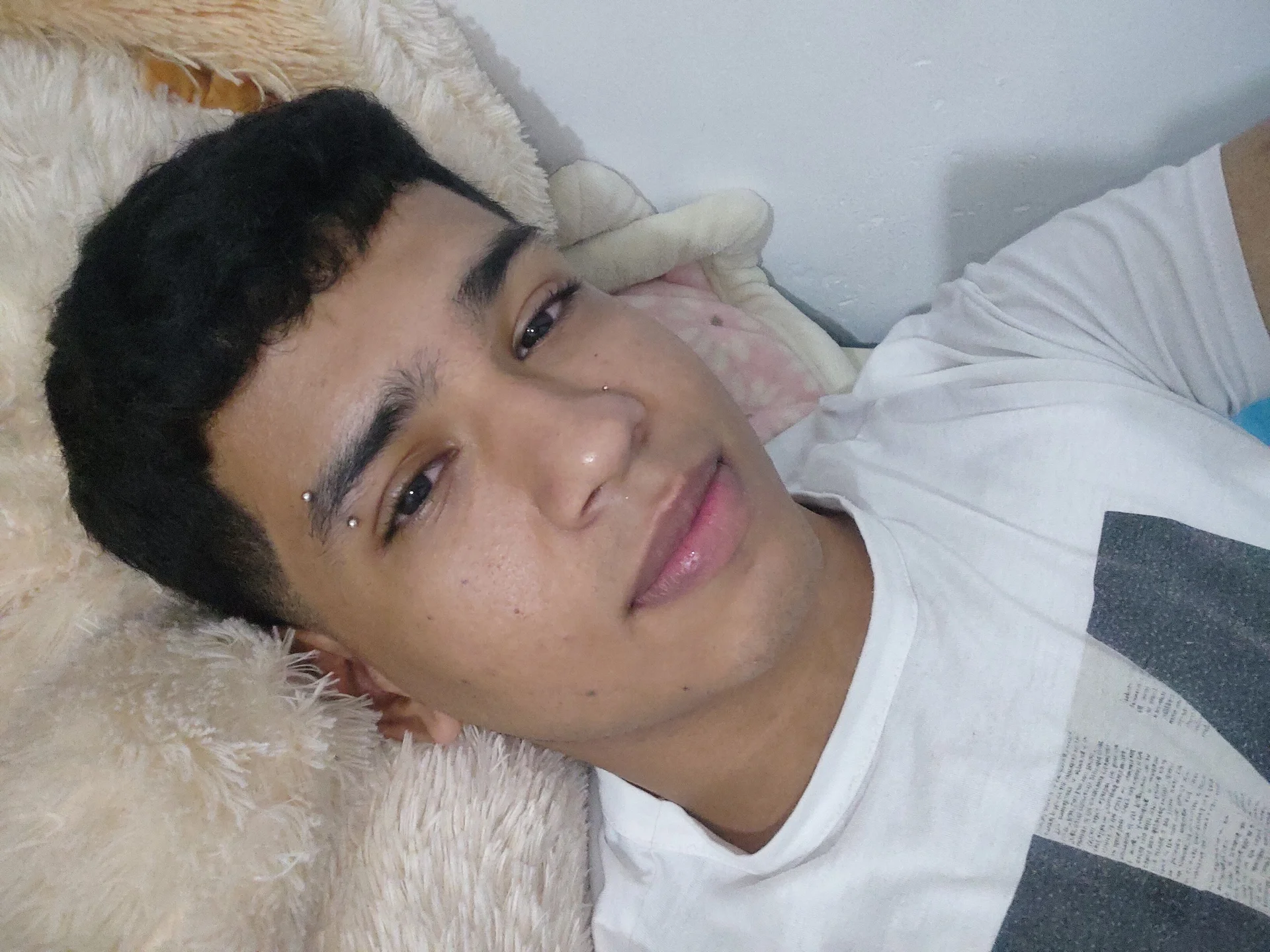 XXX Porn Photo of Nude Santiago_Foxx 2