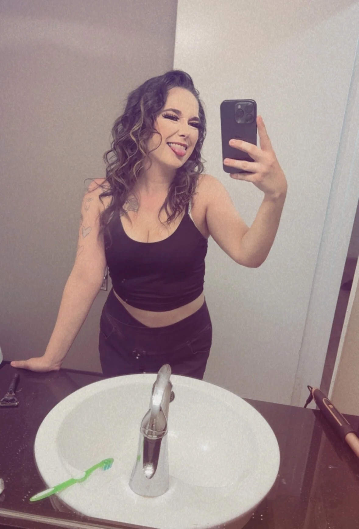 XXX Porn Photo of Nude yourfavgirlduh 11