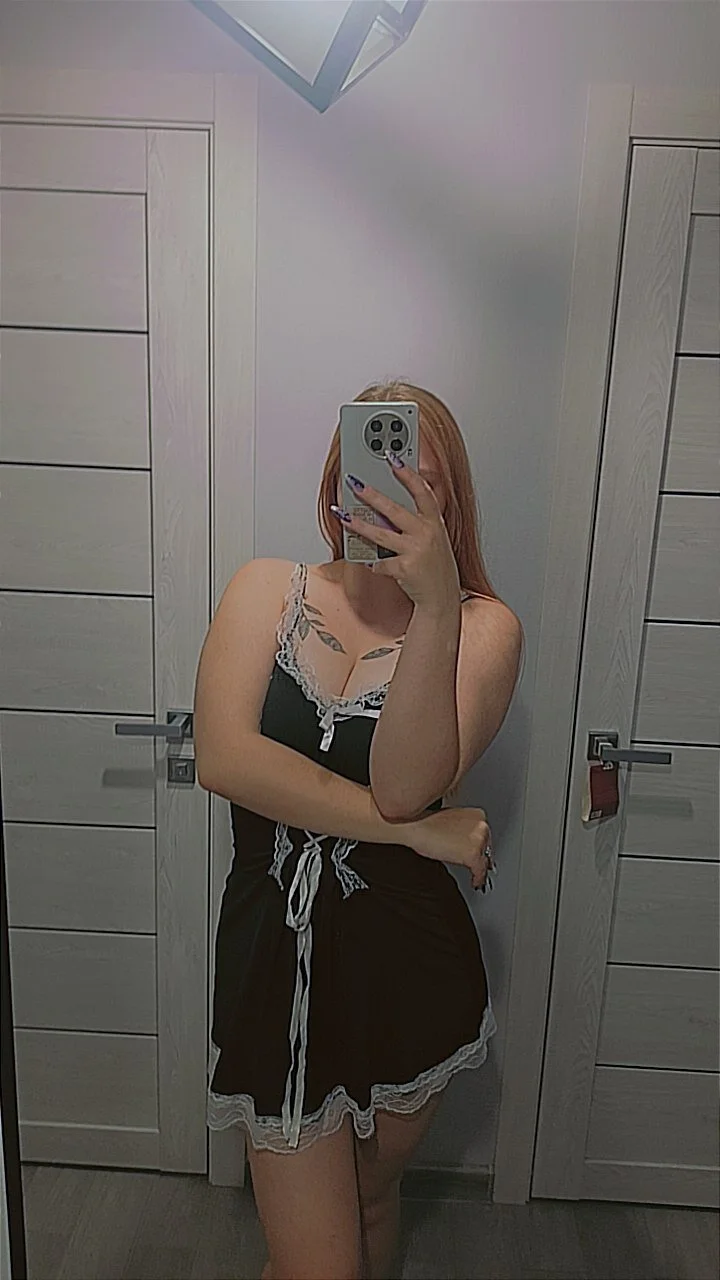 XXX Porn Photo of Nude Bloom_win 3