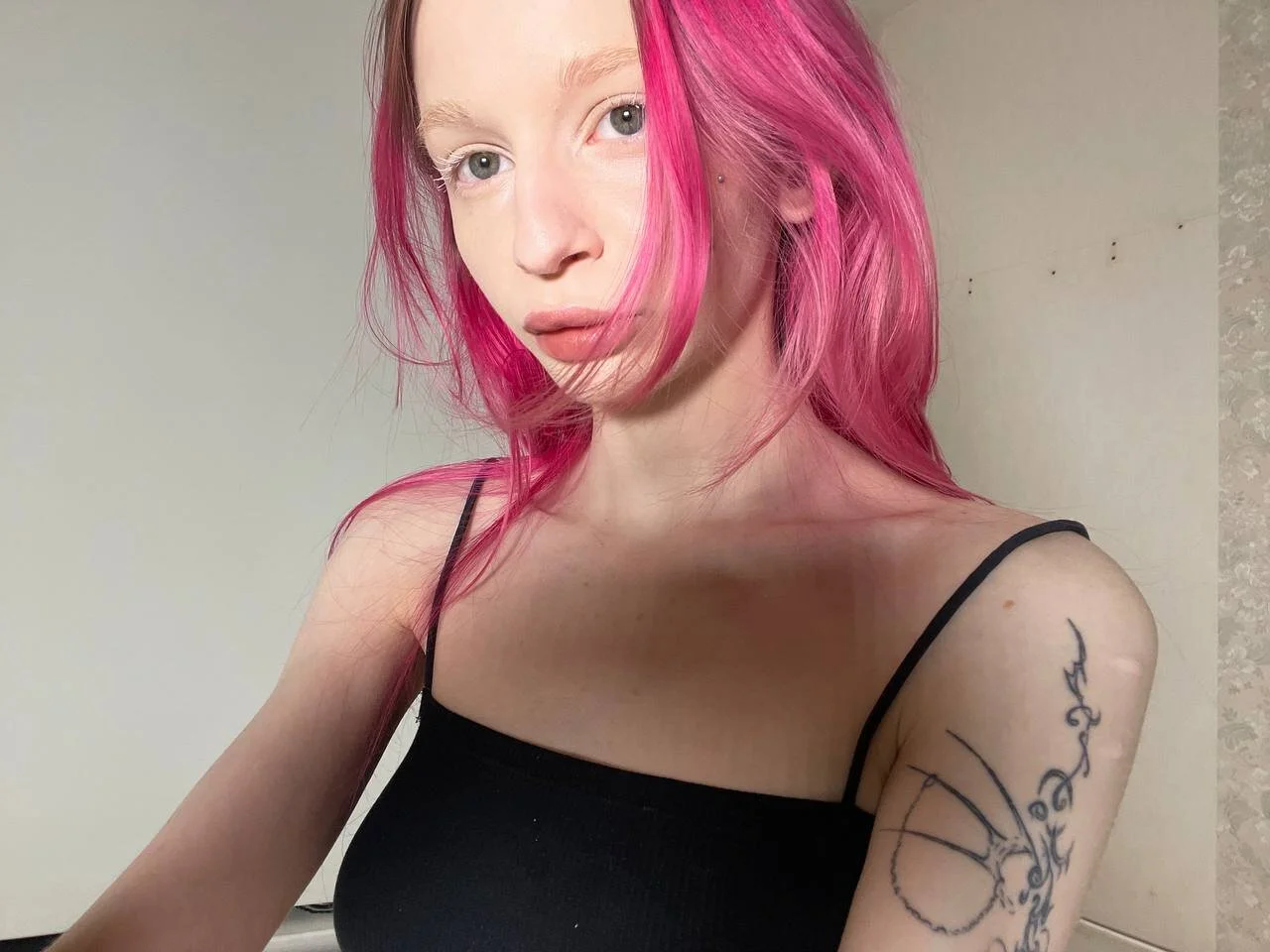 XXX Porn Photo of Nude Ami_Tinn 1