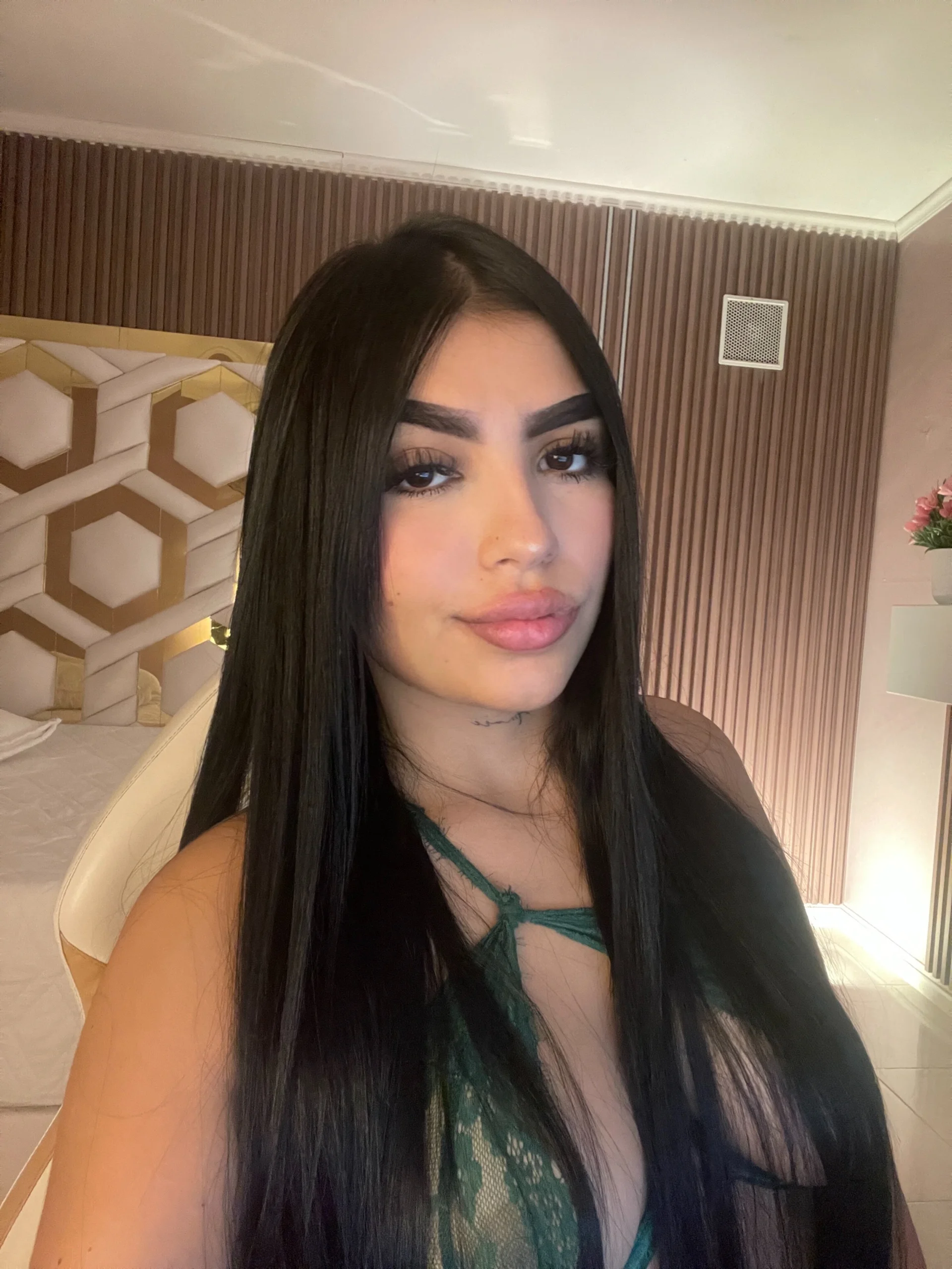 XXX Porn Photo of Nude EmmyKenner 1