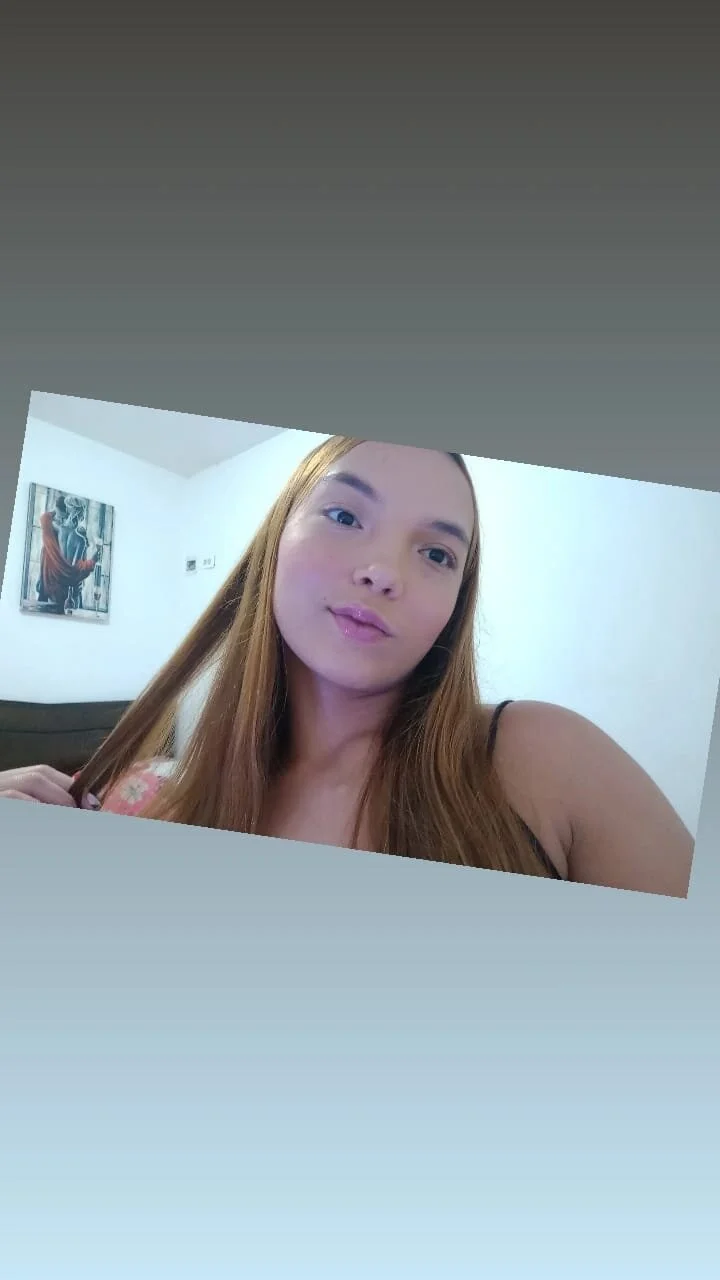 XXX Porn Photo of Nude annieche77y 5
