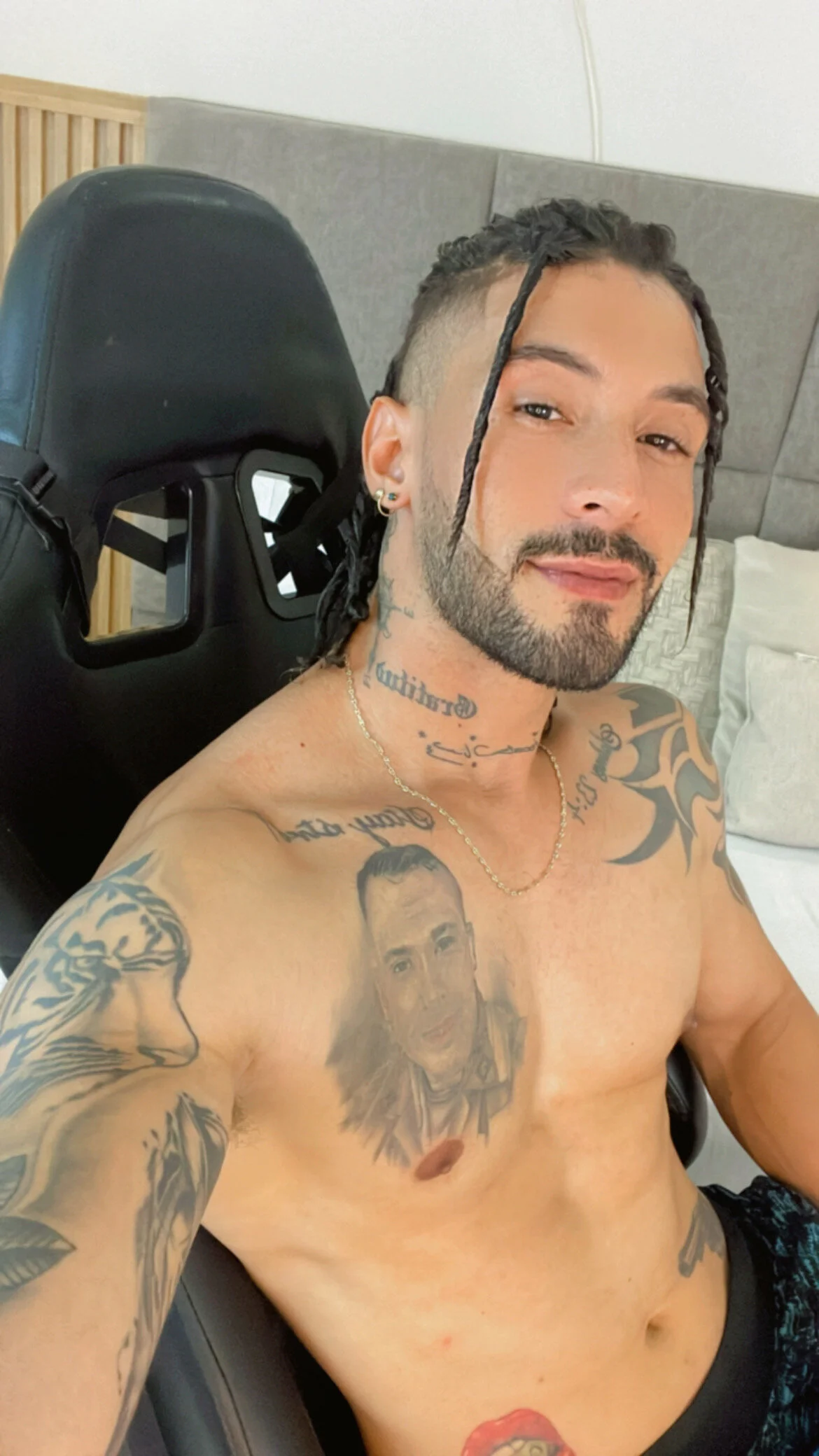 XXX Porn Photo of Nude kenny-race 11