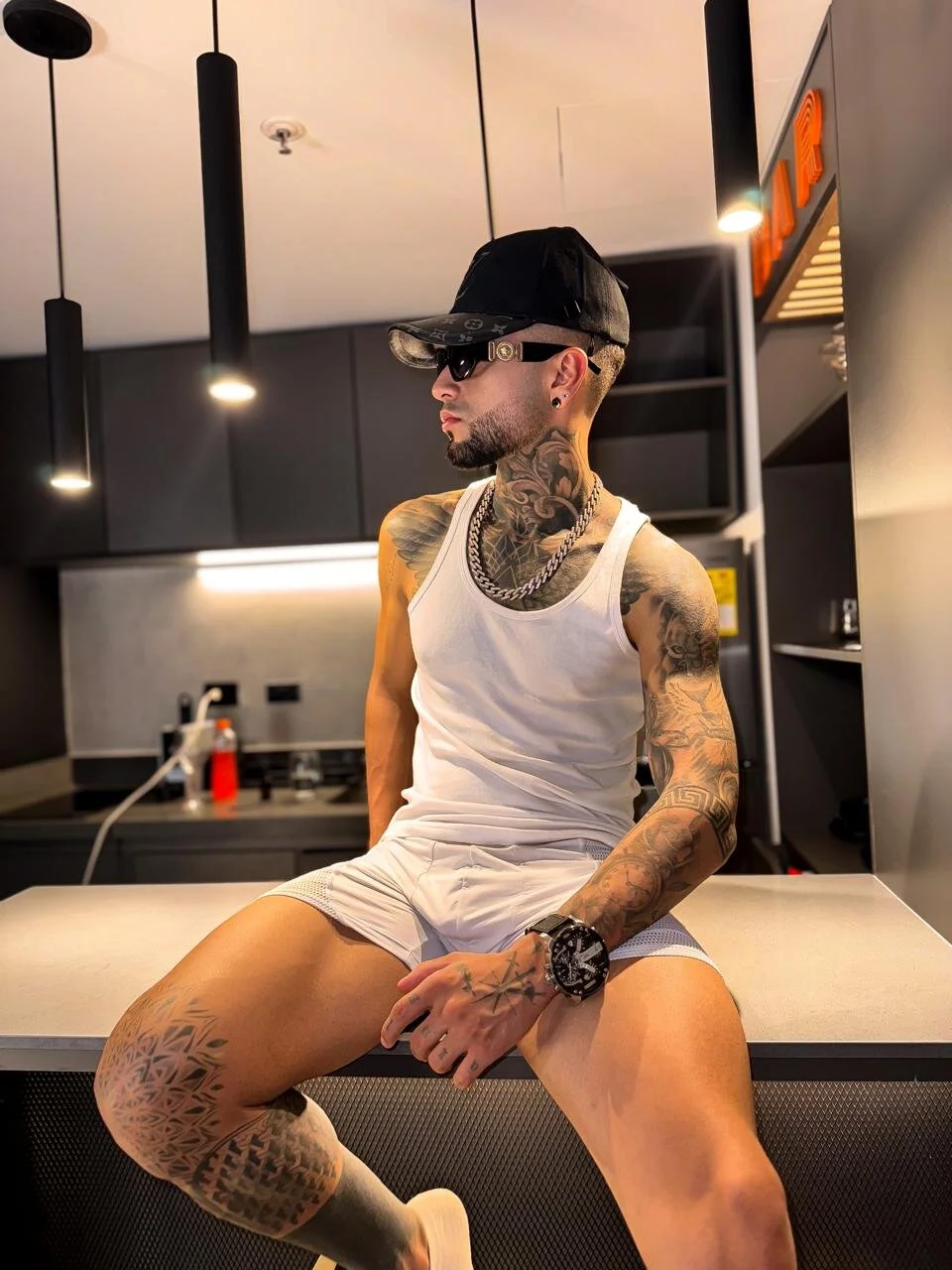 XXX Porn Photo of Nude samuel_boy_tatoo 2