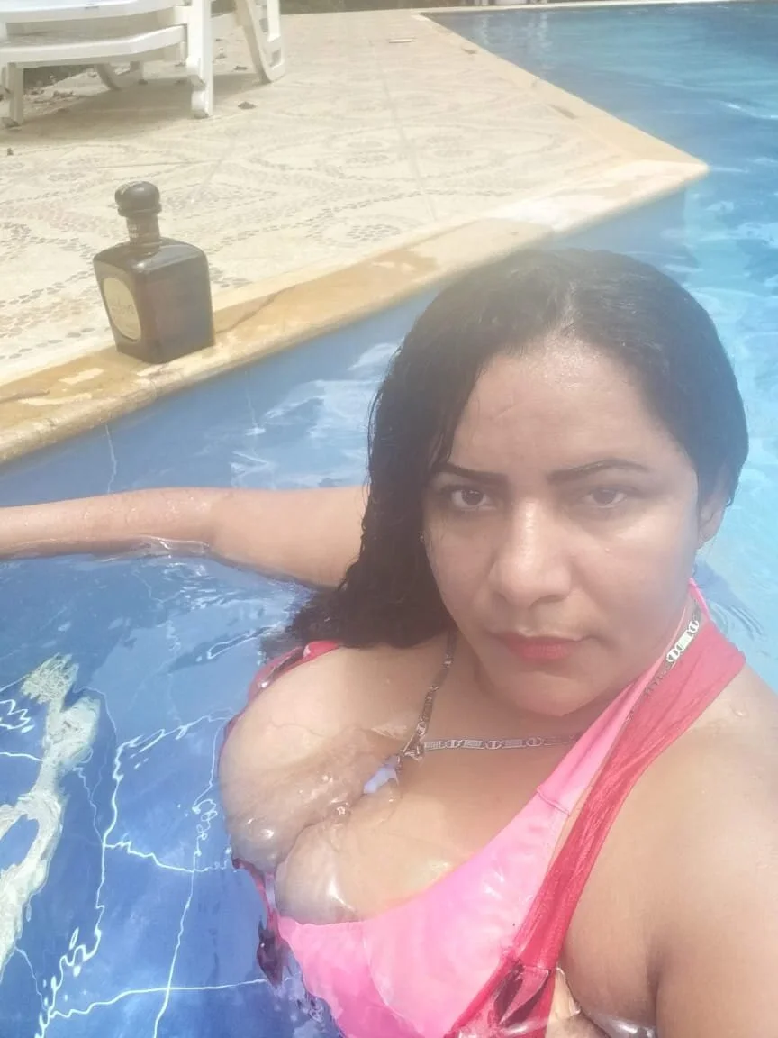 XXX Porn Photo of Nude carlos_and_diana 5