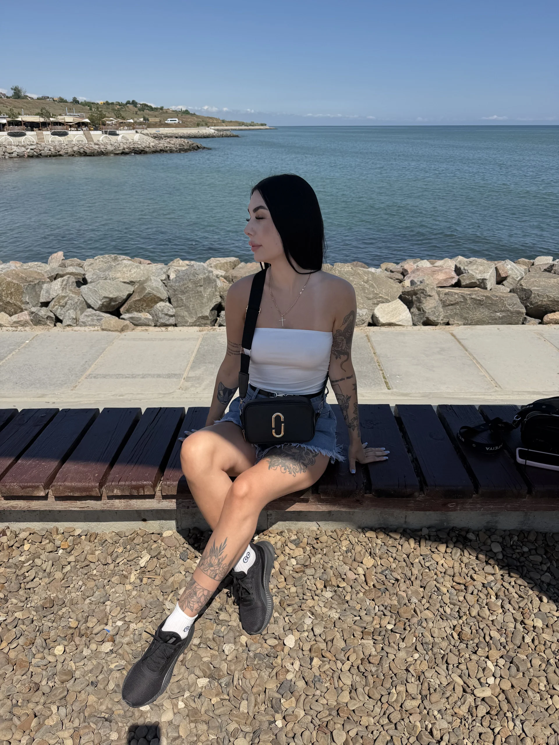 XXX Porn Photo of Nude emily_hot_pussy 2