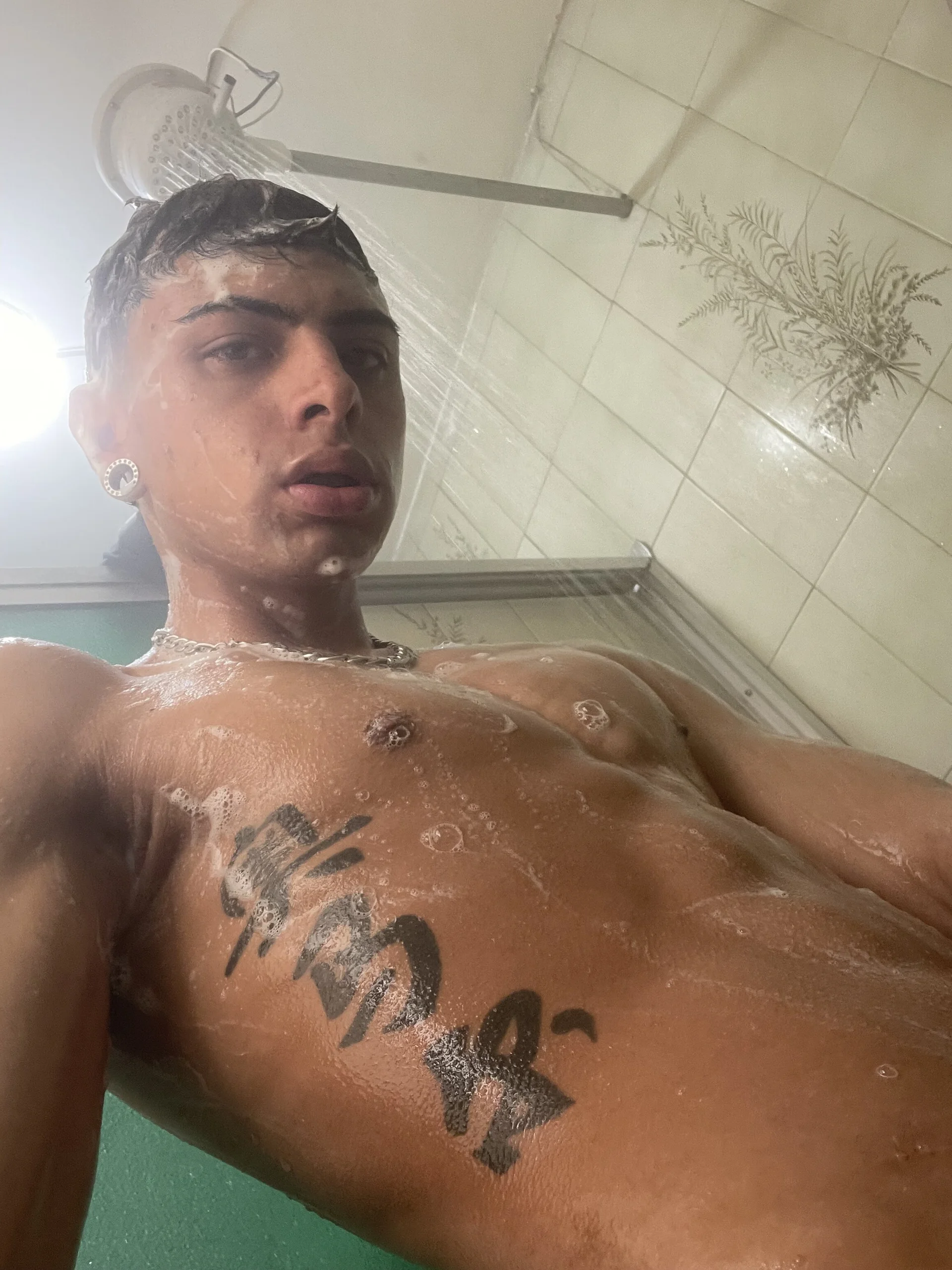 XXX Porn Photo of Nude Quiin_1 16
