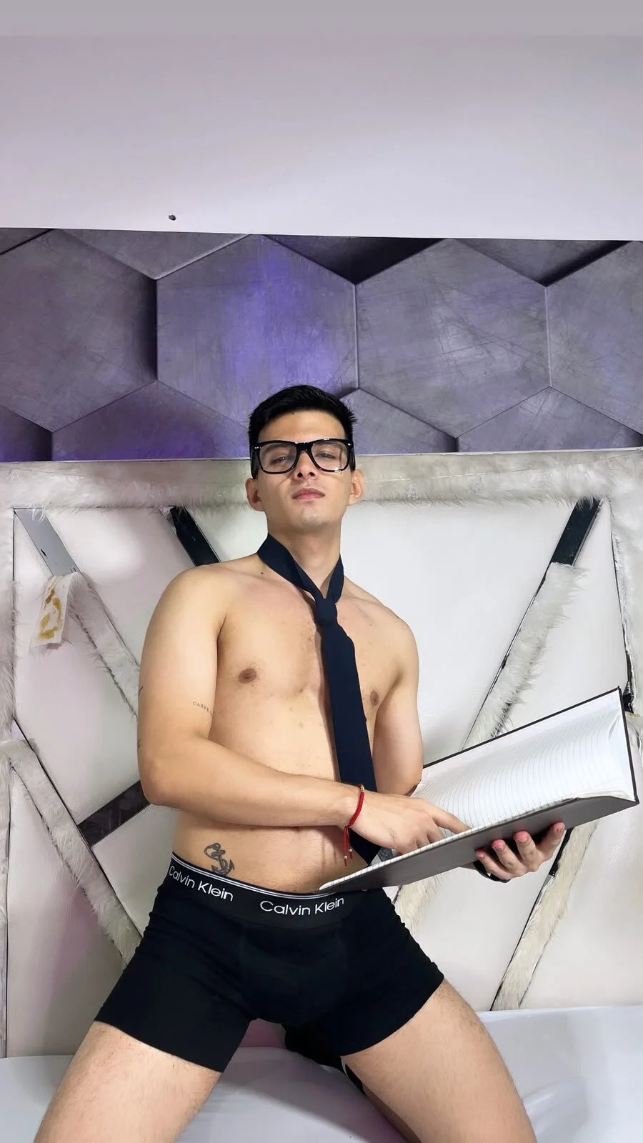 XXX Porn Photo of Nude GoldenBoyM 64