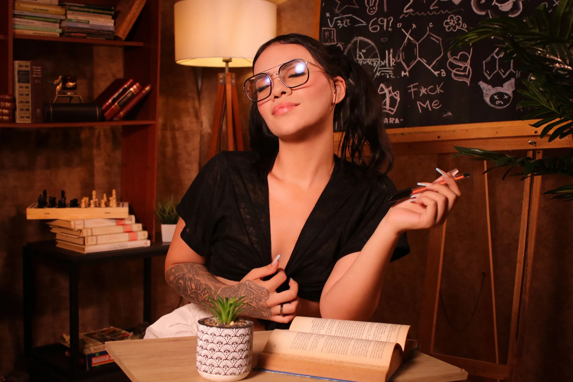 XXX Porn Photo of Nude alanna_blaze 19