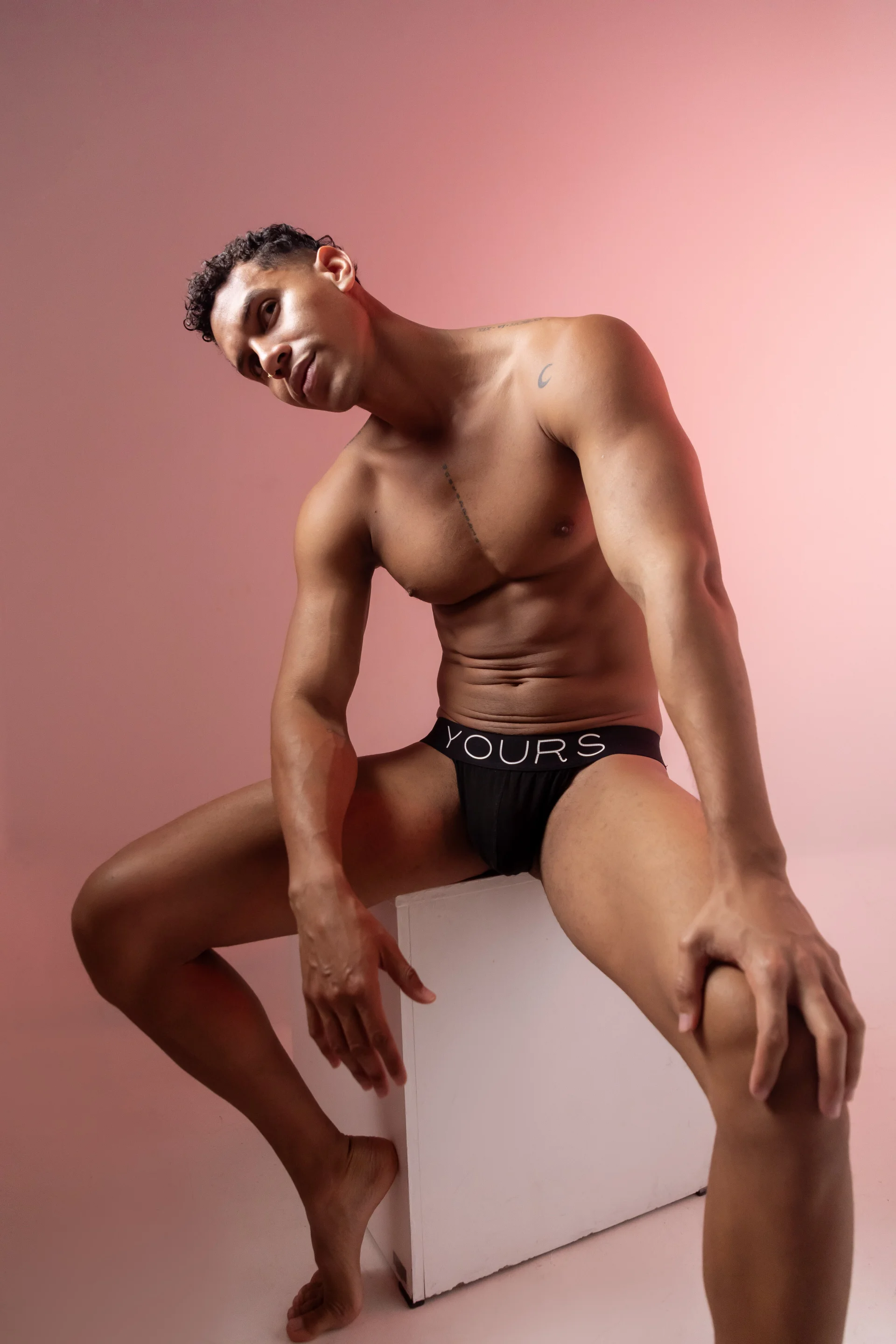 XXX Porn Photo of Nude Royland_Vega 2