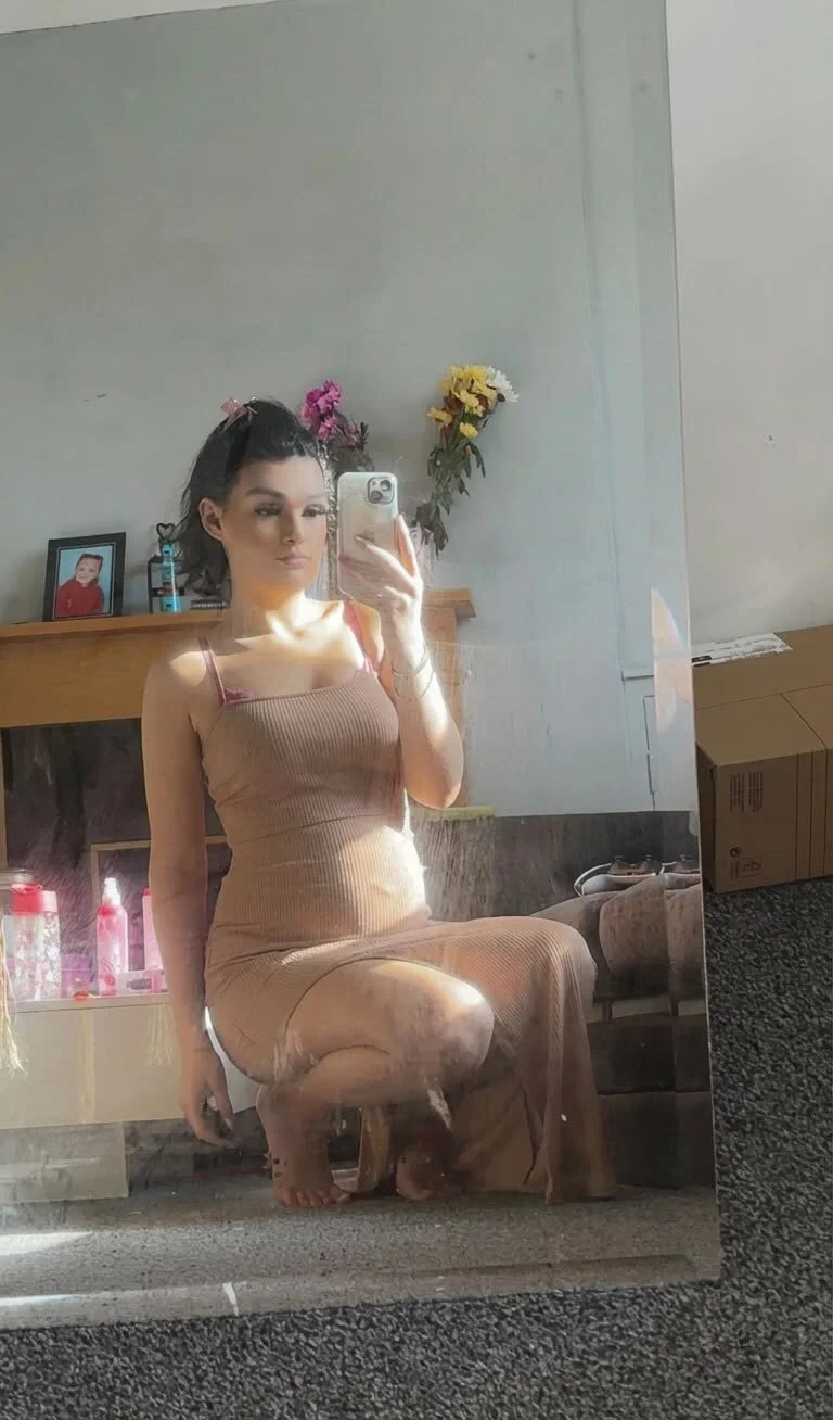 XXX Porn Photo of Nude Popswelshx 10