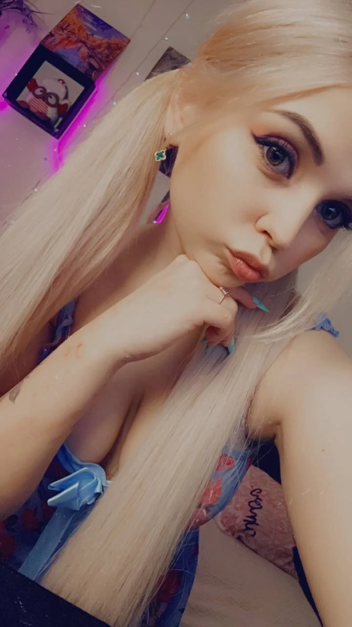 XXX Porn Photo of Nude Kate_Legend 17