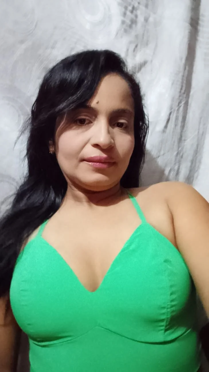 XXX Porn Photo of Nude Lia_Phone_ 1