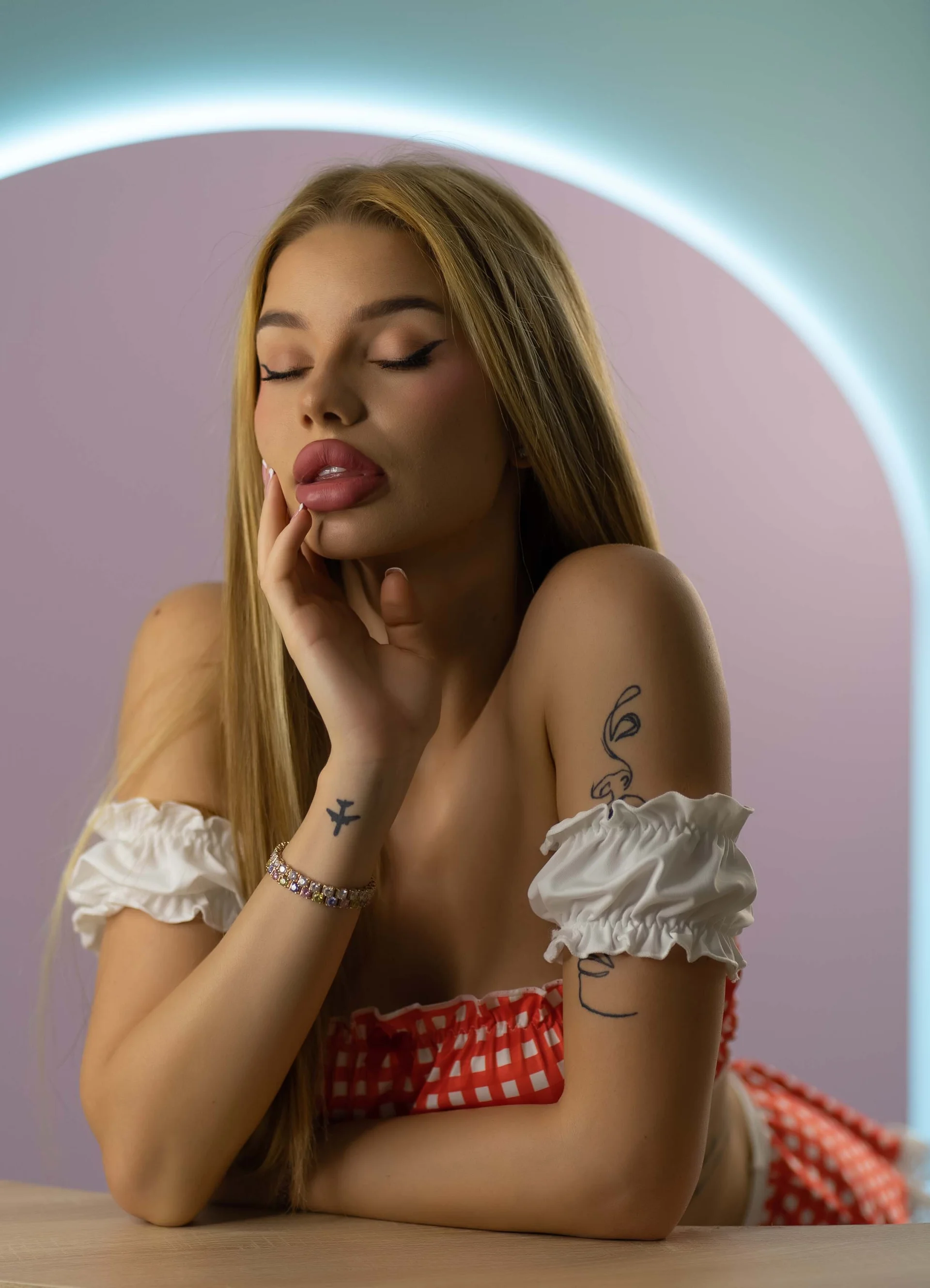 XXX Porn Photo of Nude NicoleSarahX 26