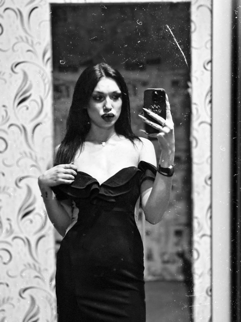 XXX Porn Photo of Nude BrendaaWarren 3