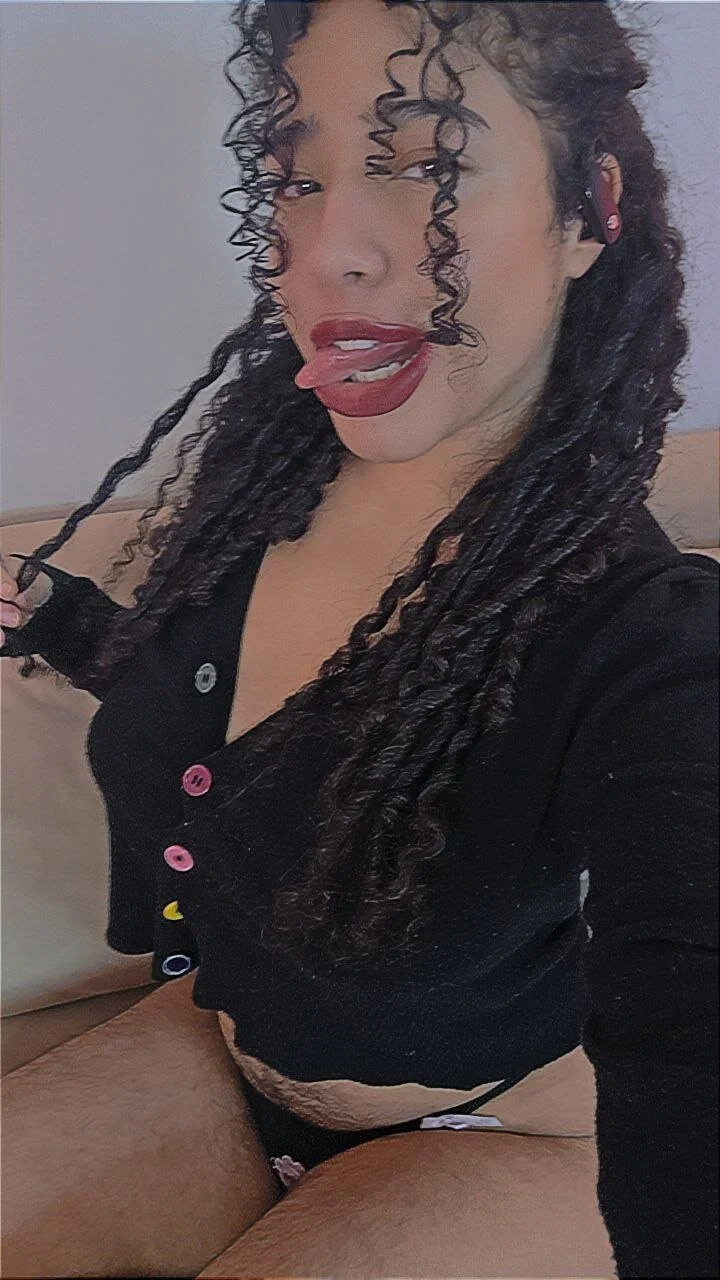 XXX Porn Photo of Nude HairyAillyn 7