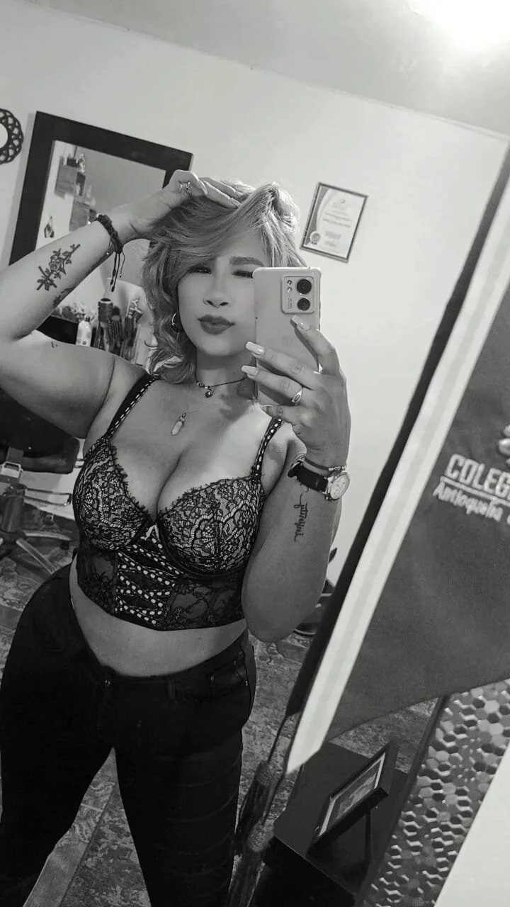 XXX Porn Photo of Nude sagitariuus_girll 7