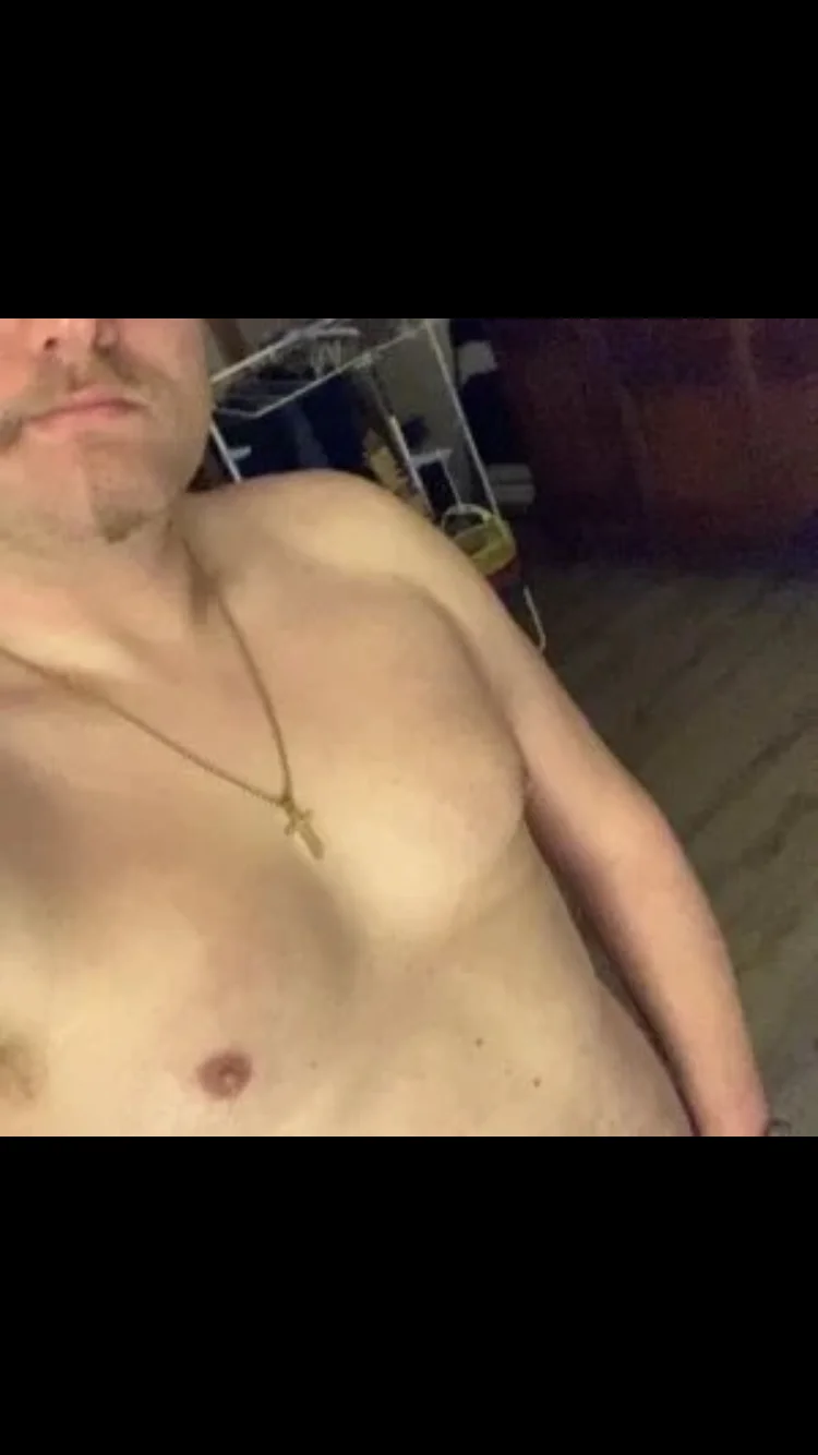 XXX Porn Photo of Nude QueueFrenchie 8