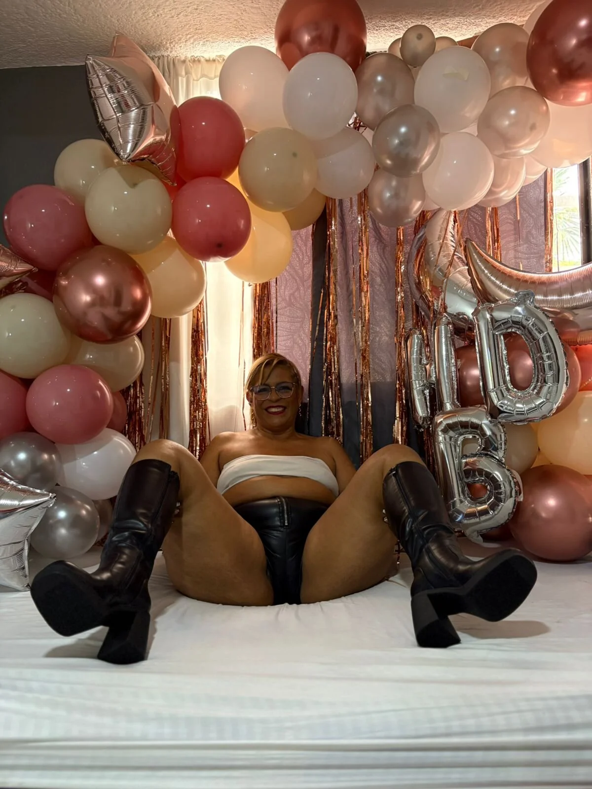 XXX Porn Photo of Nude lilyhung1 99
