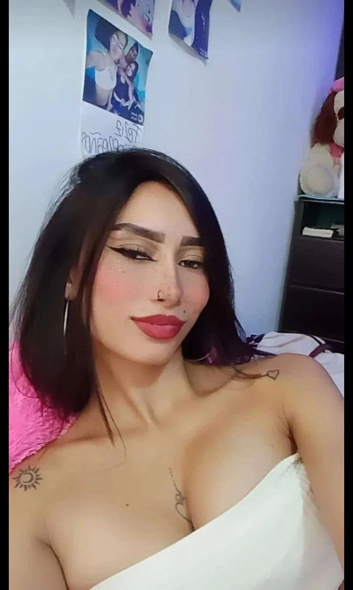 XXX Porn Photo of Nude emily_n_abby 22