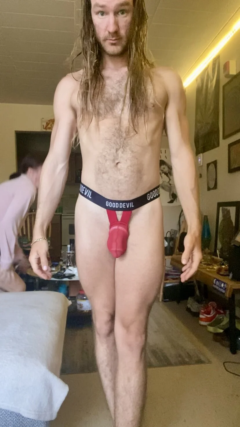 XXX Porn Photo of Nude LSDsexslave 49
