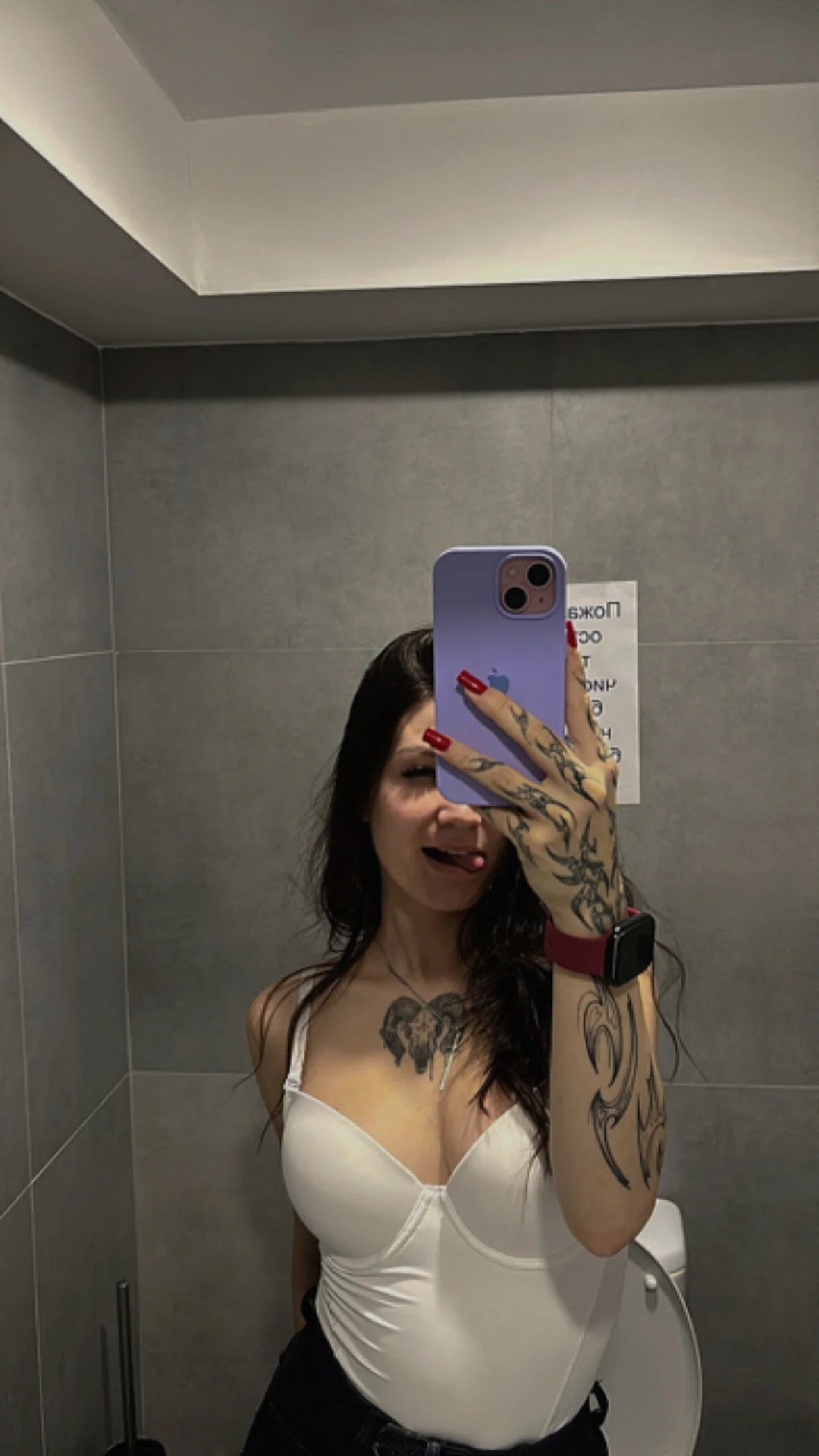 XXX Porn Photo of Nude horny_milkis 3