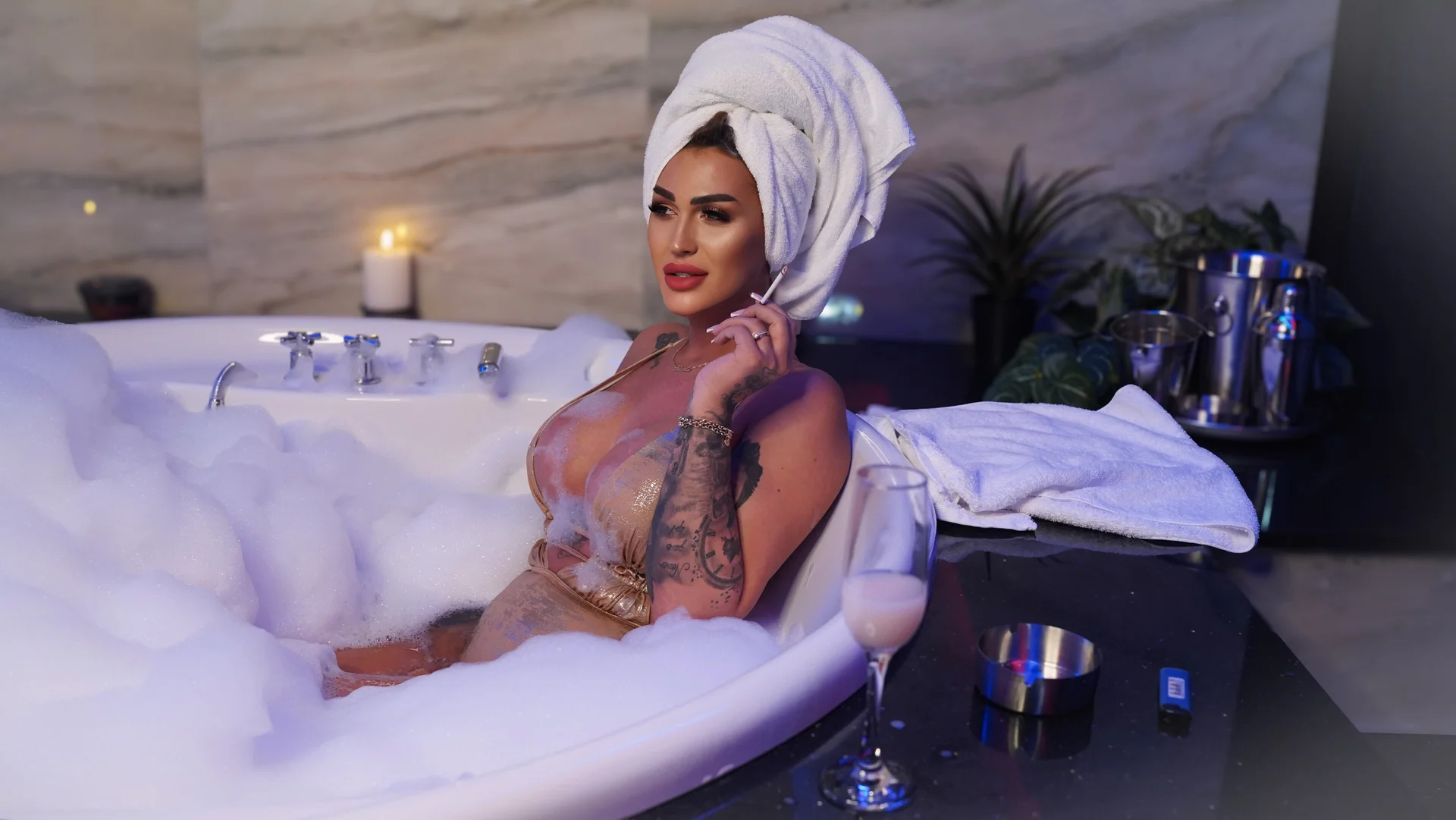 XXX Porn Photo of Nude Nicol2Naya 68