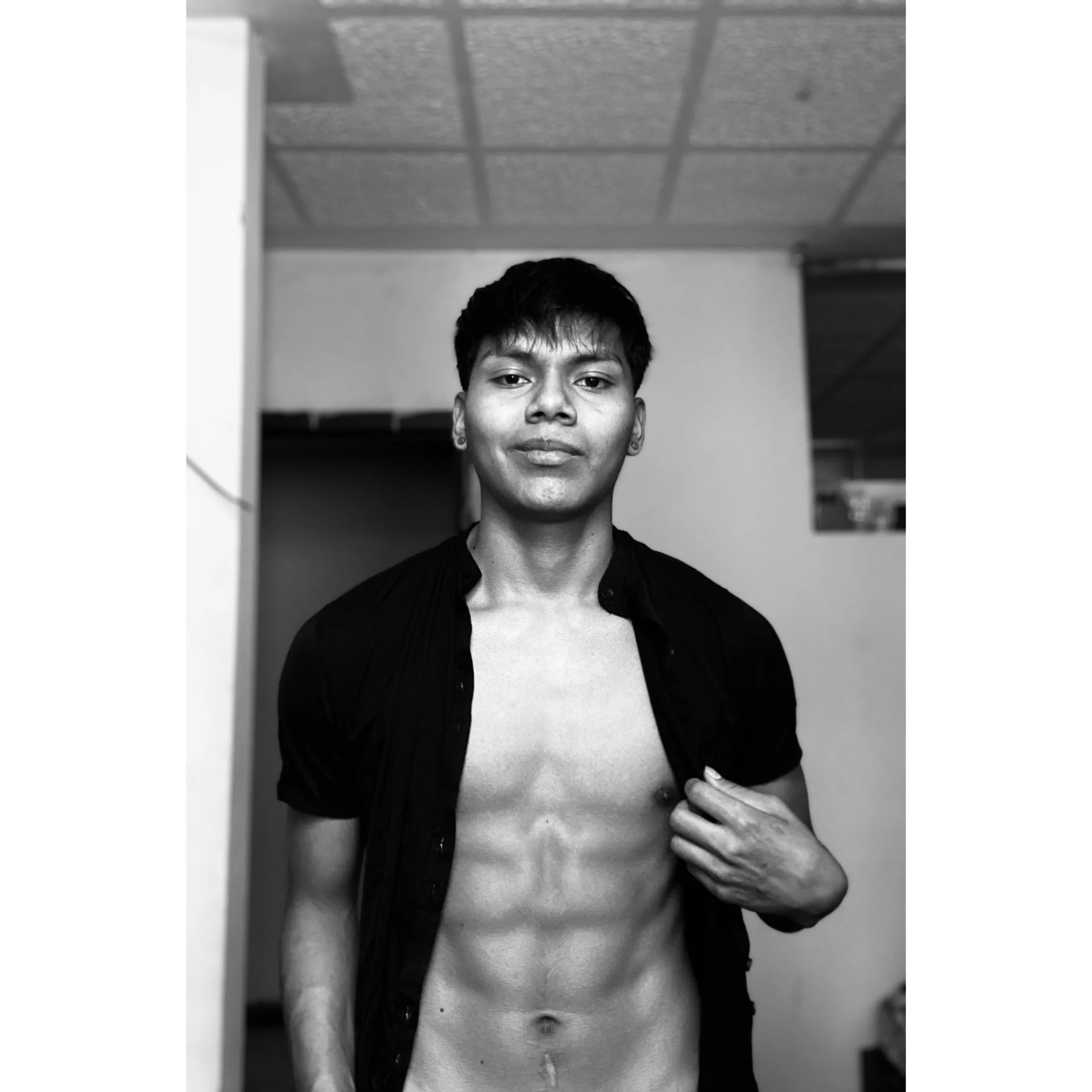 XXX Porn Photo of Nude zeddo_23 3