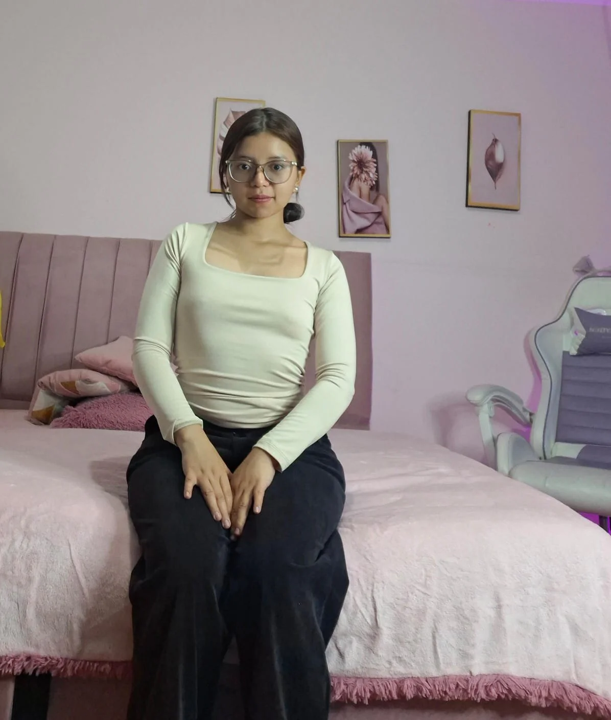 XXX Porn Photo of Nude Zoow_bluussh 21